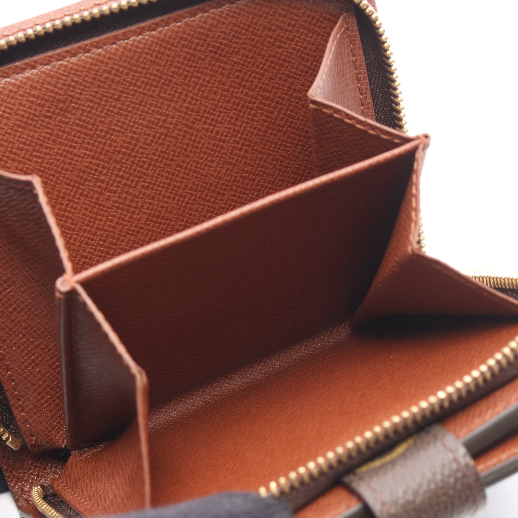 ルイヴィトン モノグラム コンパクトジップ二つ折り財布 美品】 ルイヴィトン モノグラム コンパクトジップ 二つ折り財布