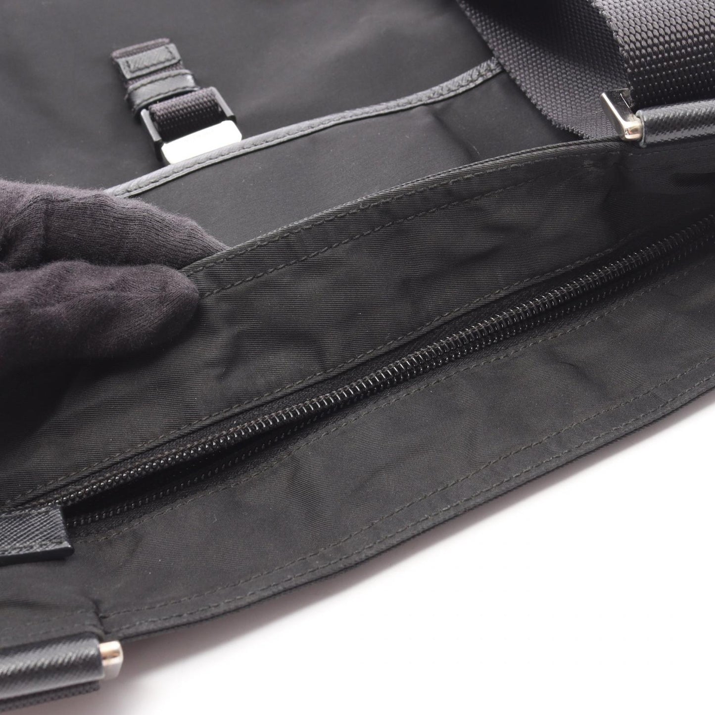 VIAGGIO ショルダーバッグ ナイロン サフィアーノレザー ブラック プラダ バッグ PRADA