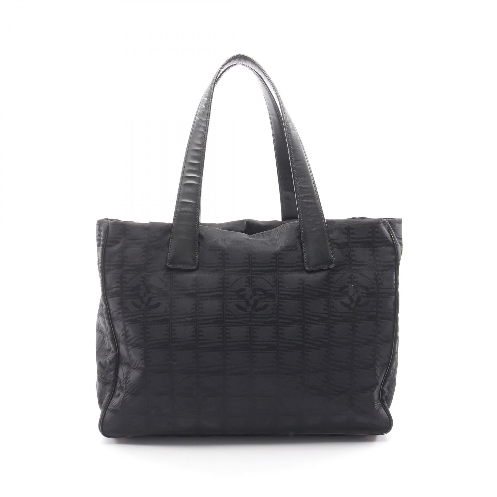 シャネル　ニュートラベルライン　ビジネスバッグ　キャンバス　トートバッグ　黒 CHANEL シャネル トートバッグ ニュートラベルラインMM ナイロン