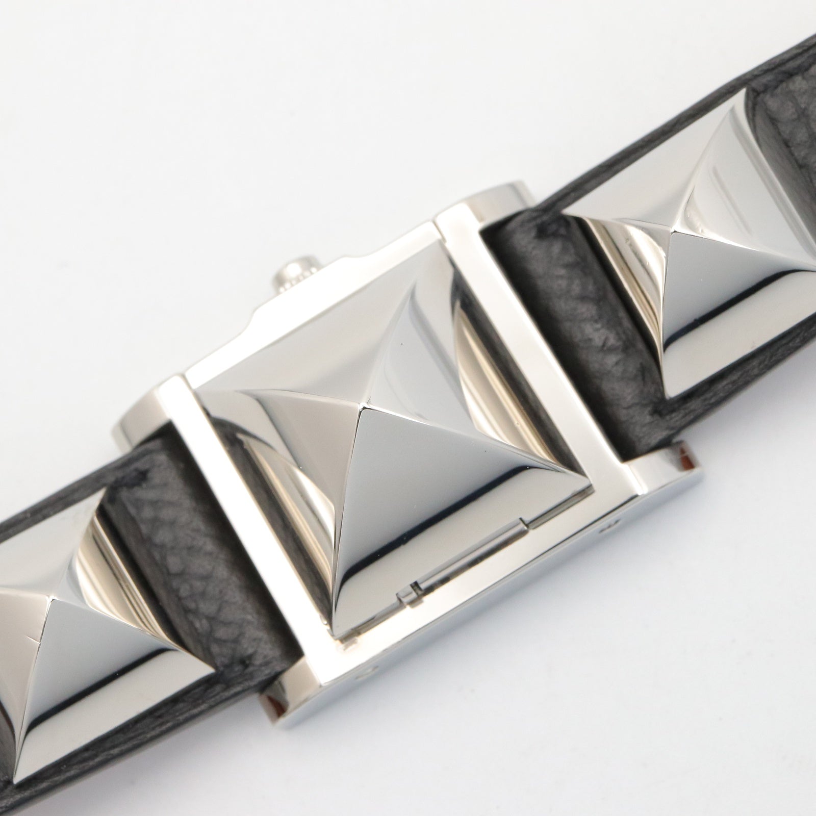 訳あり エルメス メドール 腕時計 黒 ベルト新品 エルメス HERMES メドール レディース クォーツ 時計 シルバー文字盤