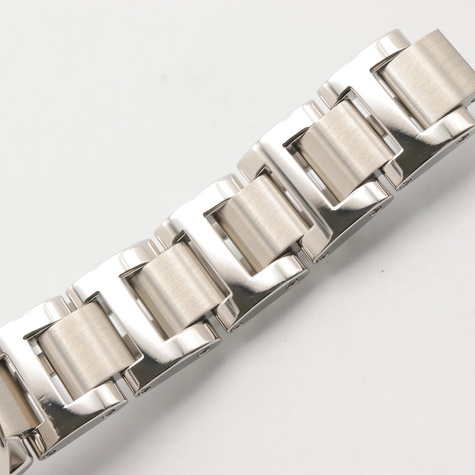 新品同様 カルティエ 現行 バロンブルー 11Pダイヤモンド レディース 時計 新品)CARTIER カルティエ バロンブルー WE902052 11Pダイヤ 28mm（商品