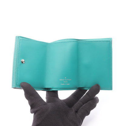 ディスカバリー コンパクトウォレット タイガラマ ヴェール 三つ折り財布 PVC レザー グリーン ルイヴィトン 財布・小物 LOUIS VUITTON