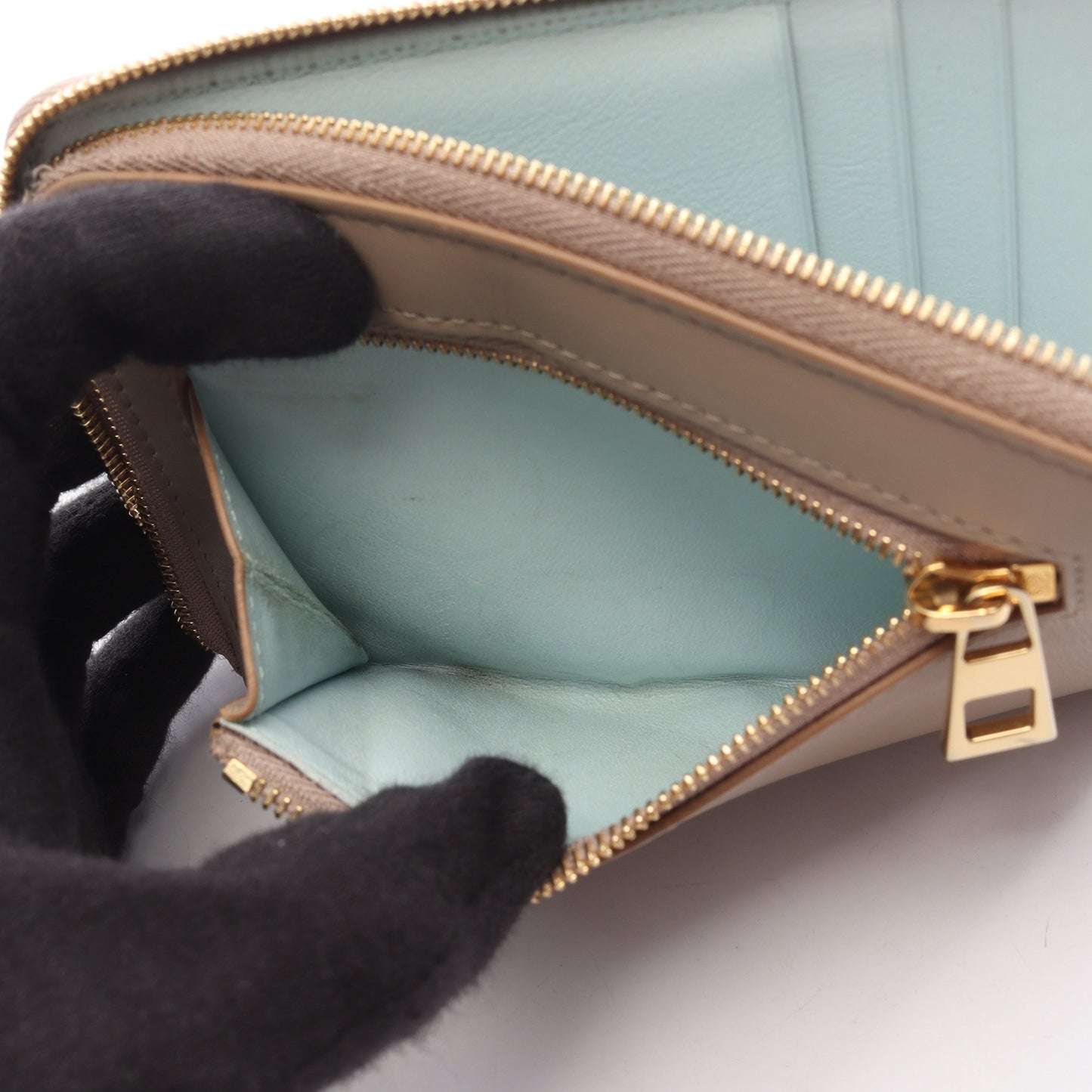 ノット コンパクト ラウンドファスナー財布 レザー グレーベージュ ライトブルー ロエベ 財布・小物 LOEWE