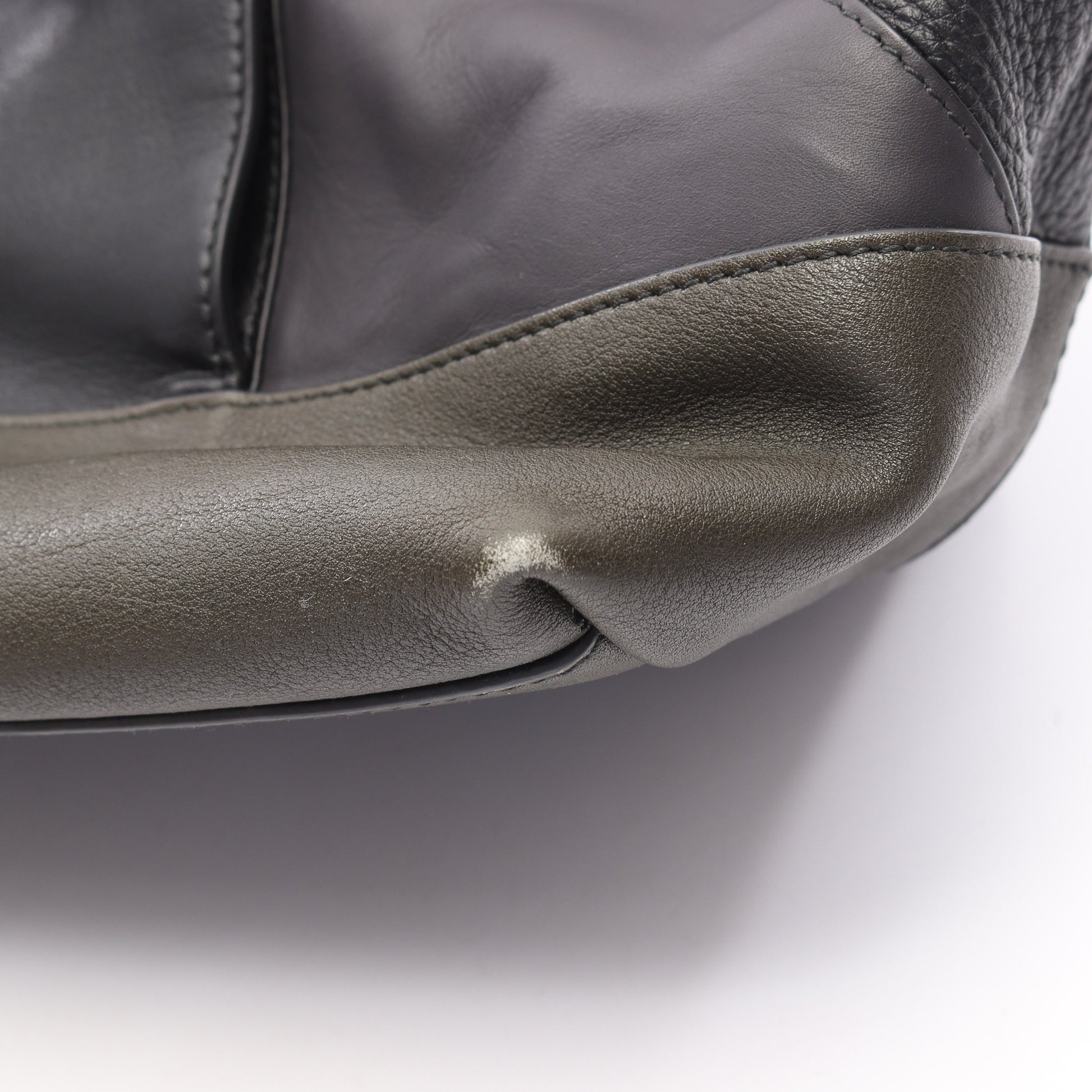 イントレチャート ハンドバッグ トートバッグ レザー ブラック マルチカラー ボッテガヴェネタ バッグ BOTTEGA VENETA