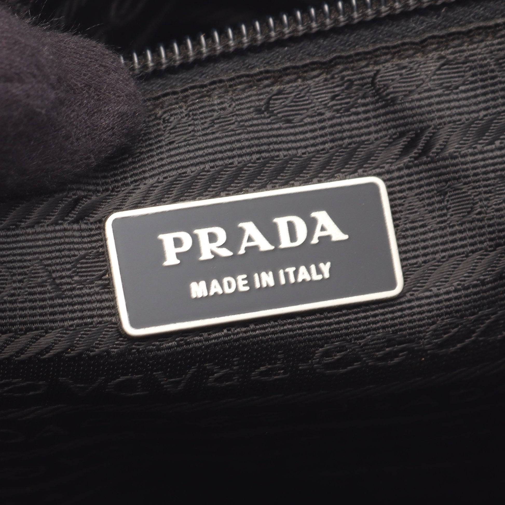 メッセンジャーバッグ ショルダーバッグ ナイロン サフィアーノレザー ブラック プラダ バッグ PRADA