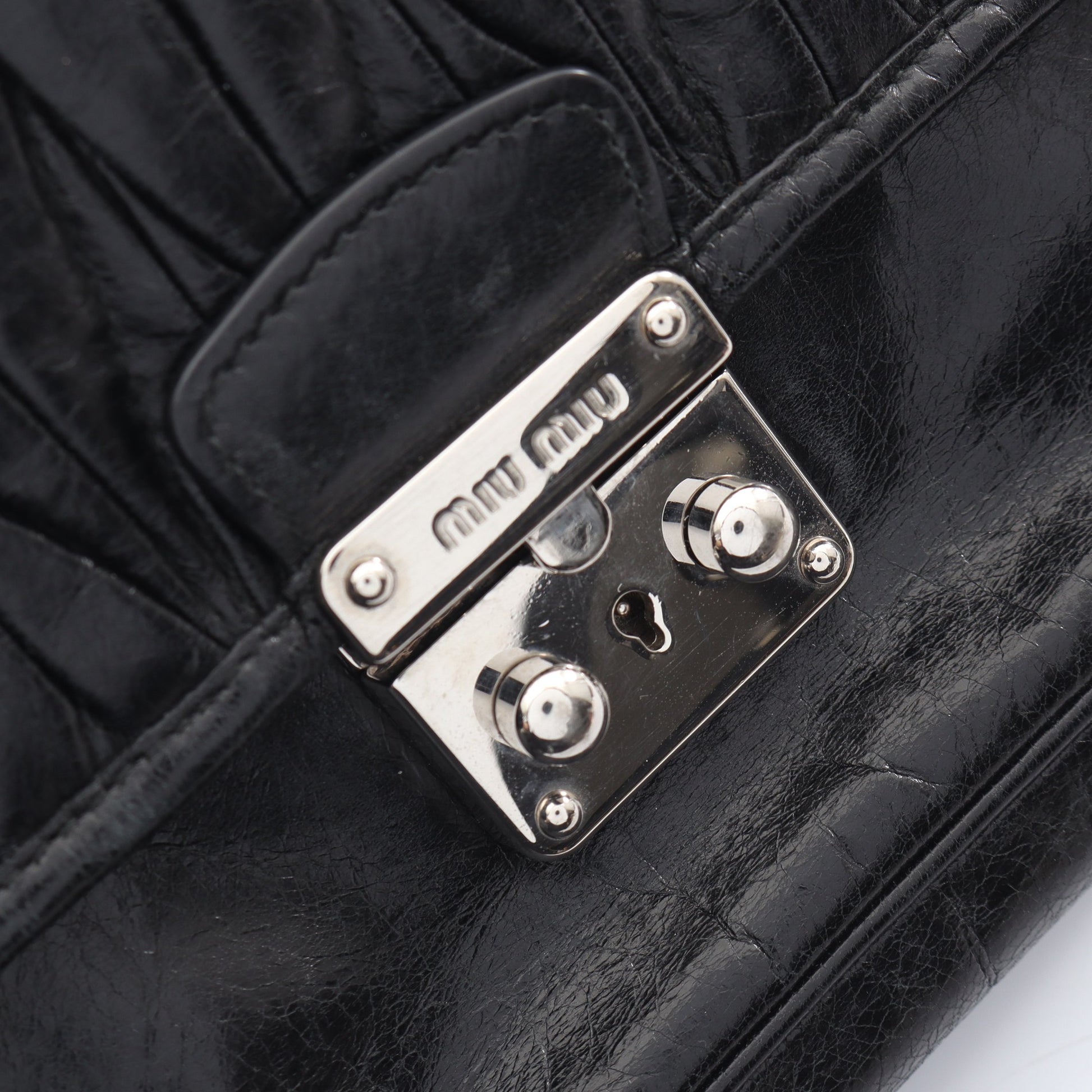 マテラッセ ショルダーバッグ レザー ブラック ミュウミュウ バッグ miu miu