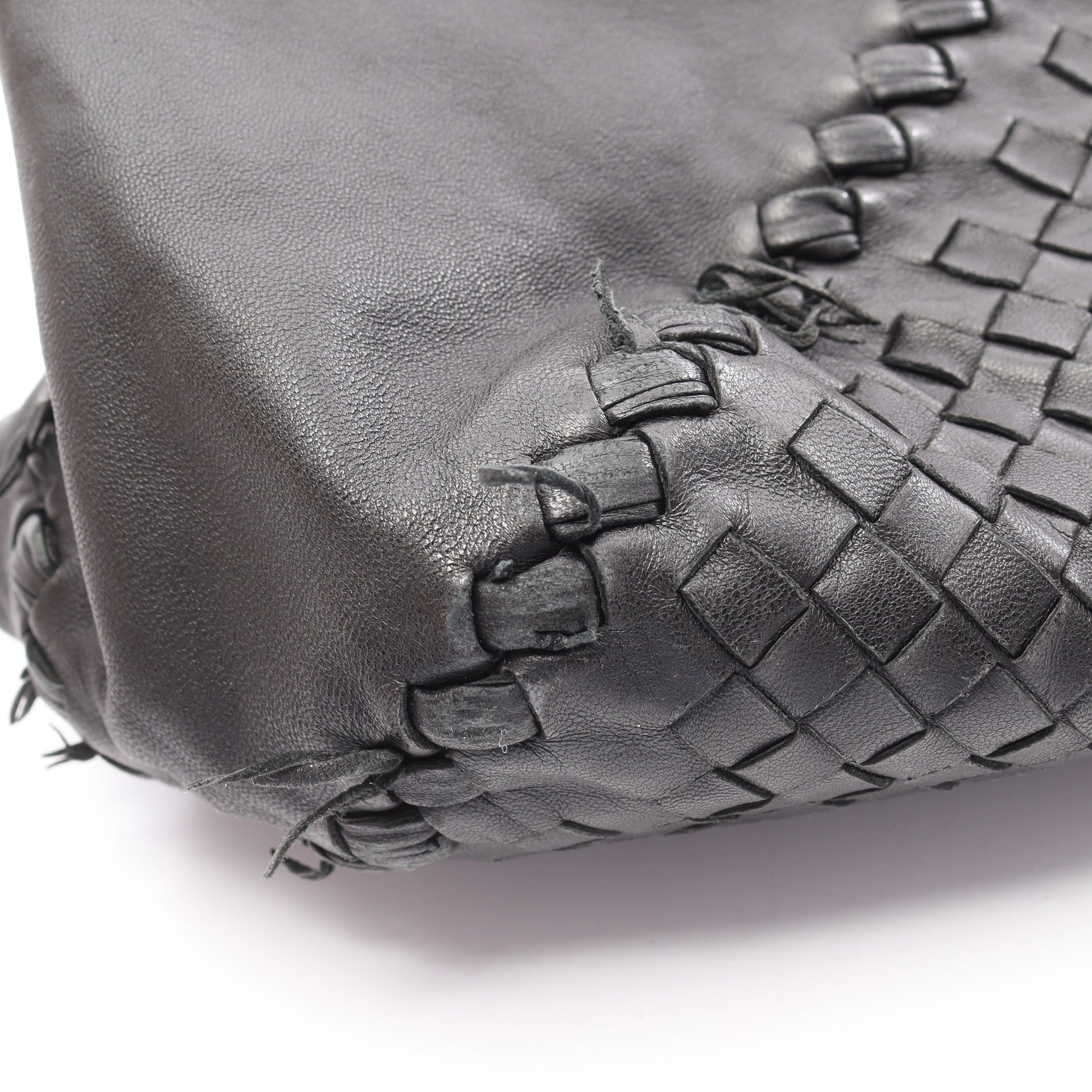 イントレチャート ショルダーバッグ トートバッグ レザー ブラック ボッテガヴェネタ バッグ BOTTEGA VENETA