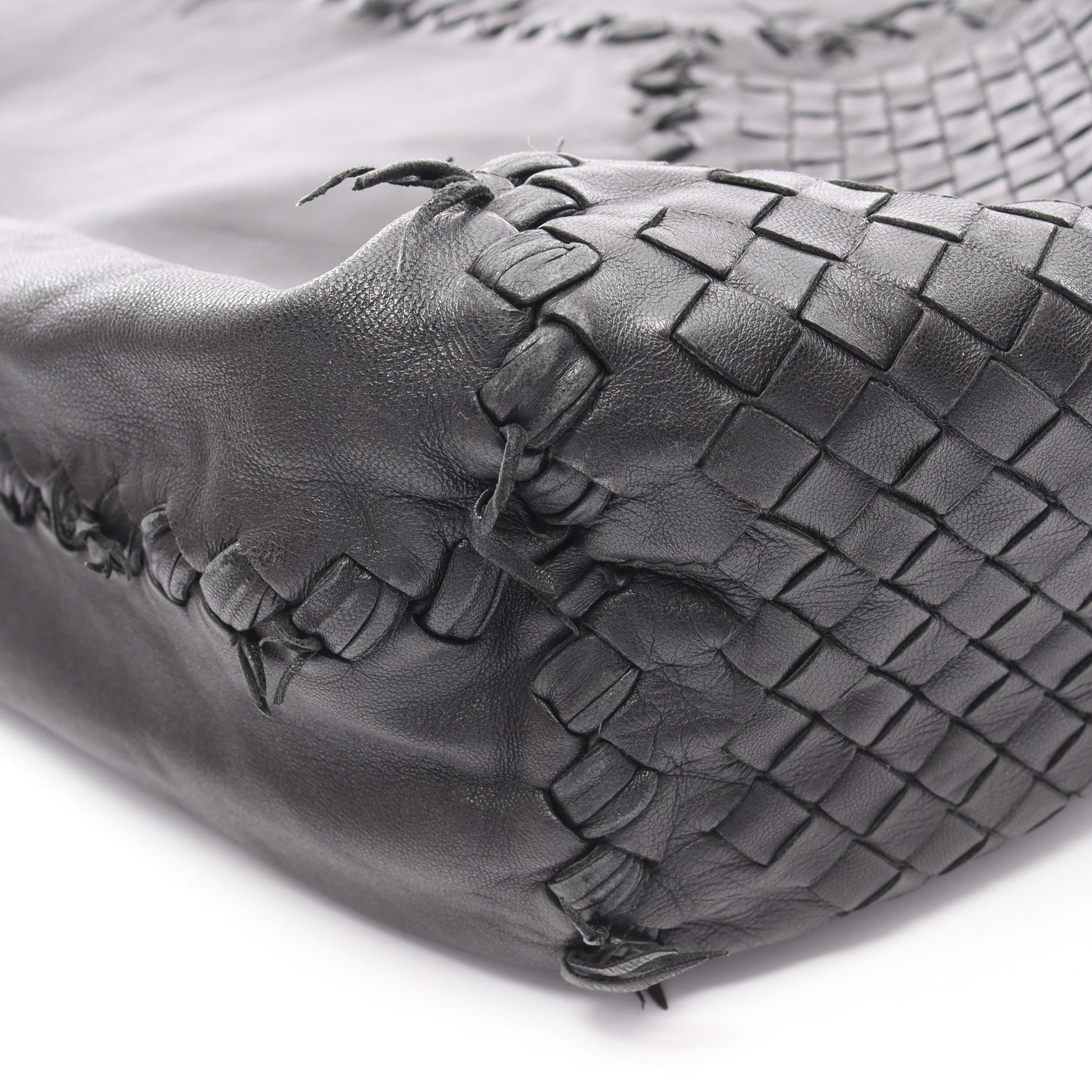 イントレチャート ショルダーバッグ トートバッグ レザー ブラック ボッテガヴェネタ バッグ BOTTEGA VENETA