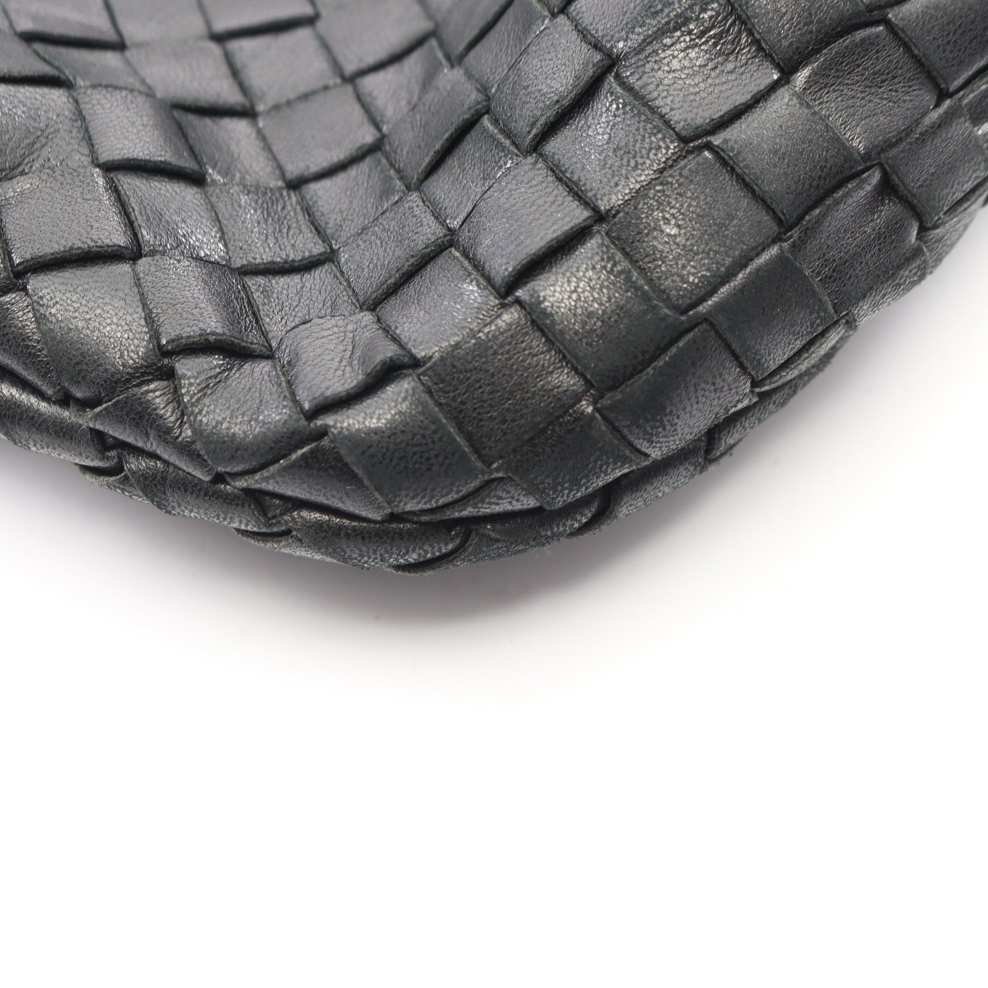 イントレチャート ショルダーバッグ レザー ブラック ボッテガヴェネタ バッグ BOTTEGA VENETA