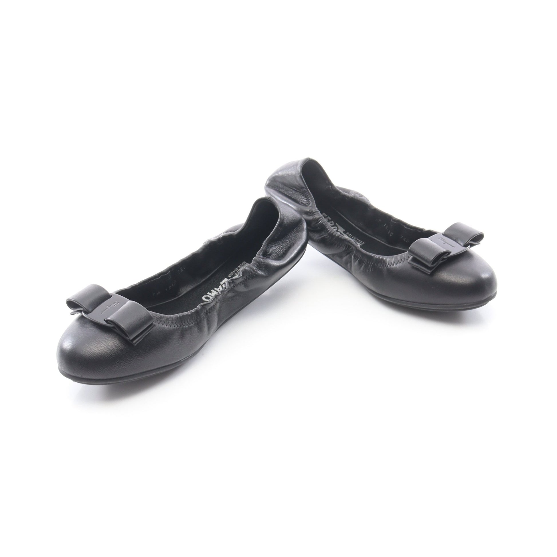 ヴァラリボン バレエシューズ レザー ブラック サルヴァトーレフェラガモ シューズ Salvatore Ferragamo