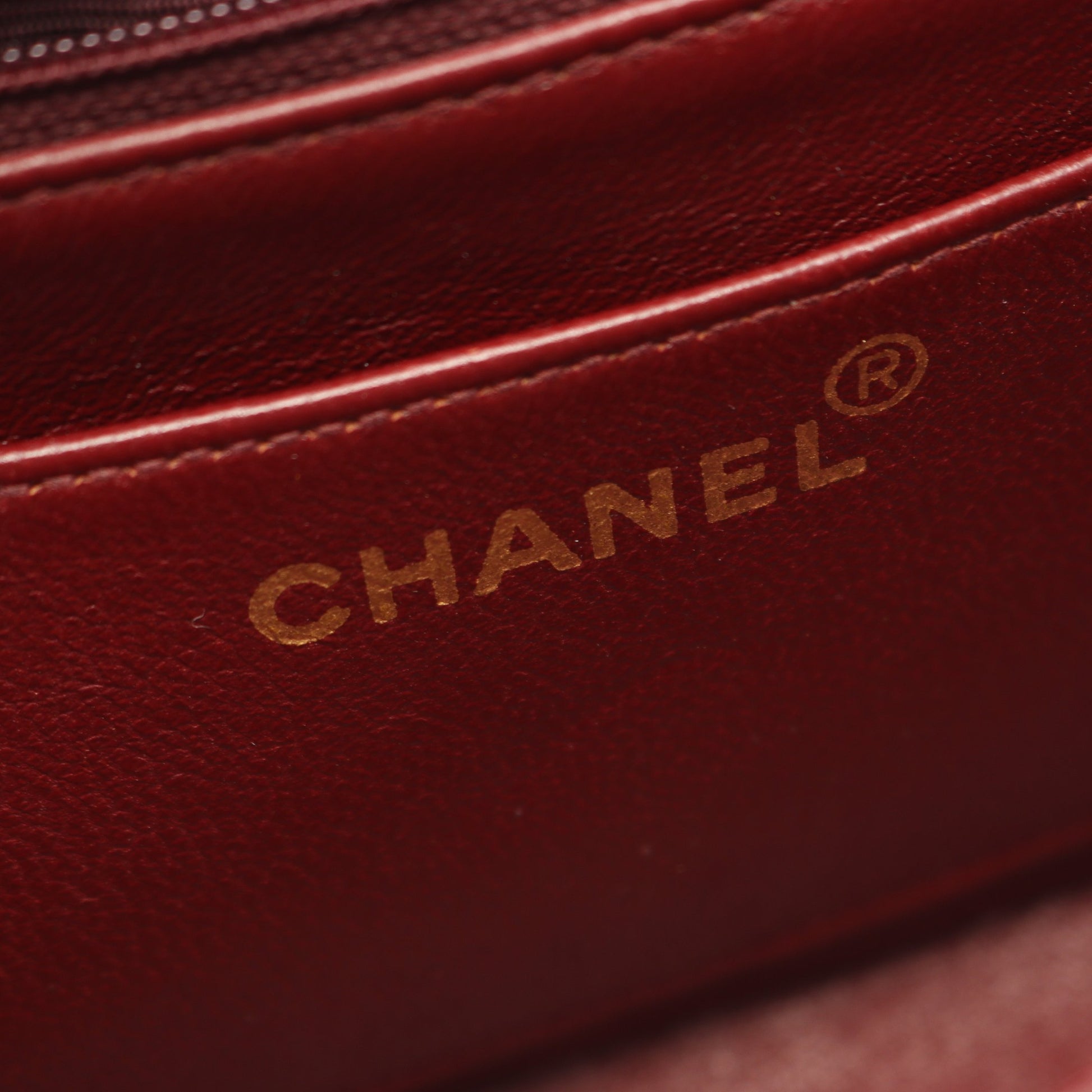 マトラッセ ダイアナフラップ チェーンショルダーバッグ ラムスキン ブラック ゴールド金具 シャネル バッグ CHANEL