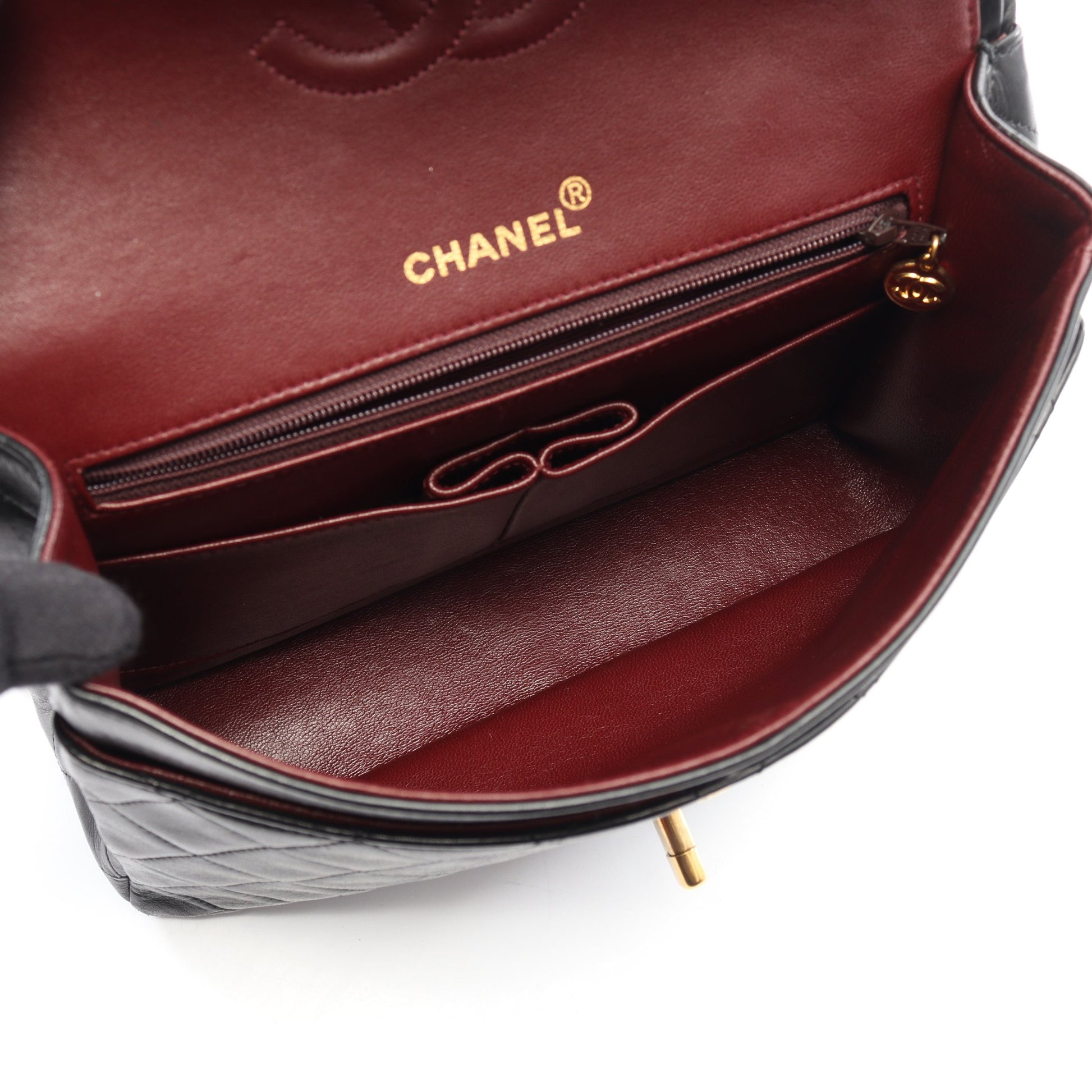 マトラッセ Wフラップ Wチェーンショルダーバッグ ラムスキン ブラック ゴールド金具 シャネル バッグ CHANEL