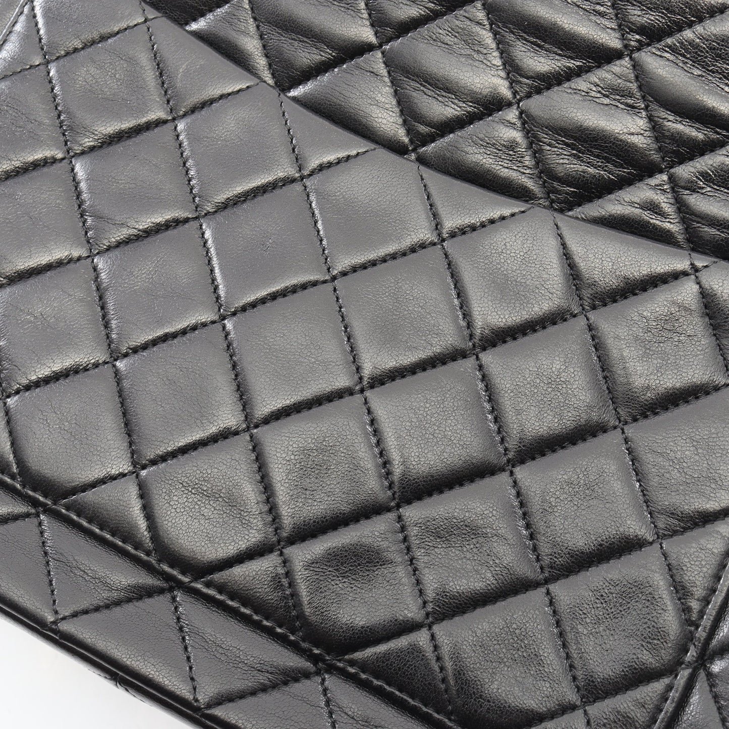 マトラッセ Wフラップ Wチェーンショルダーバッグ ラムスキン ブラック ゴールド金具 シャネル バッグ CHANEL