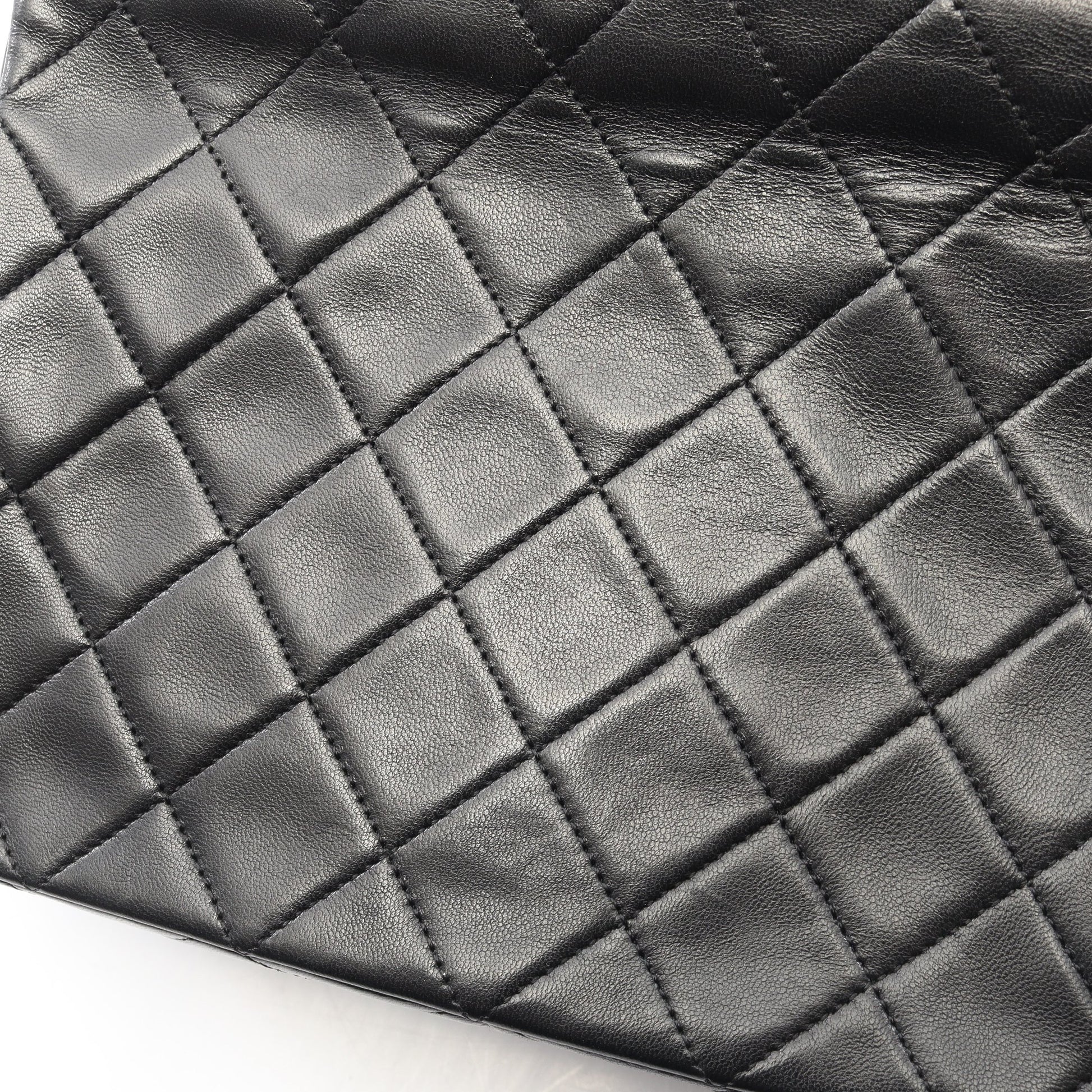 ミニマトラッセ20 チェーンショルダーバッグ ラムスキン ブラック ゴールド金具 ヴィンテージ シャネル バッグ CHANEL