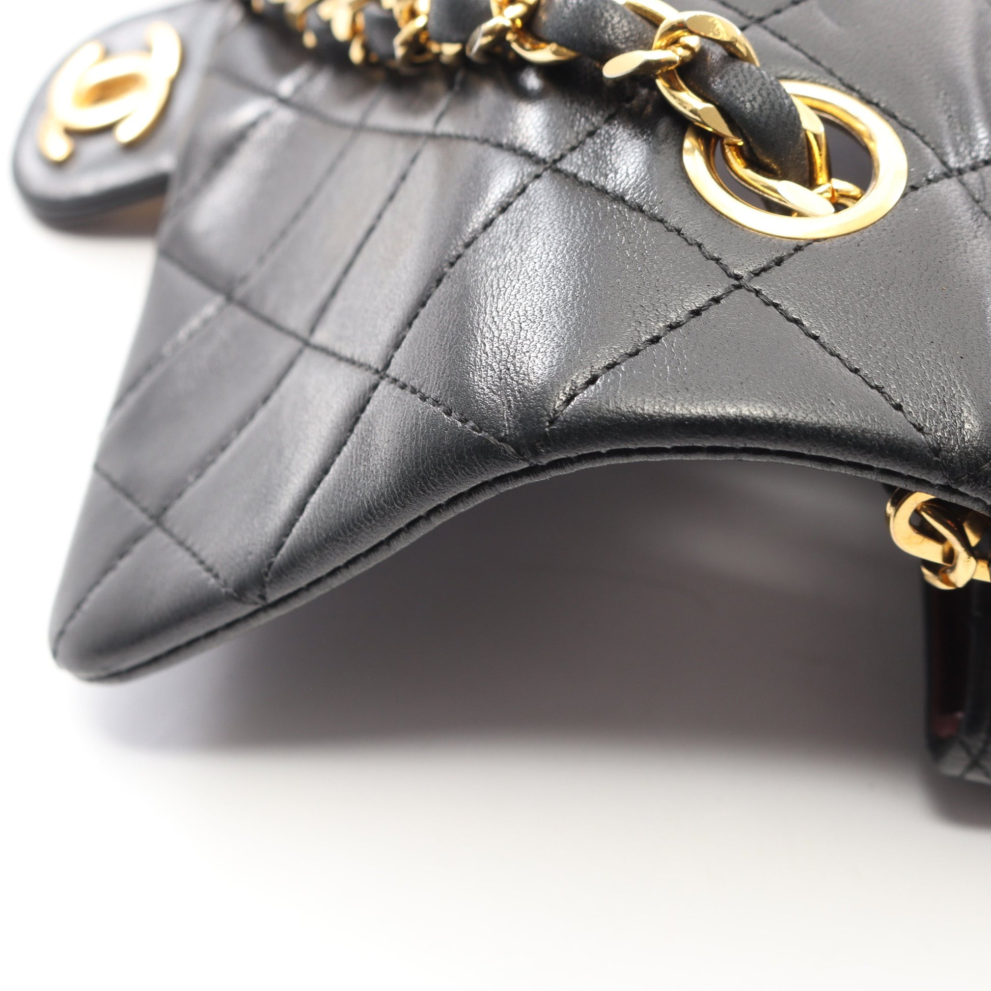 ミニマトラッセ20 チェーンショルダーバッグ ラムスキン ブラック ゴールド金具 ヴィンテージ シャネル バッグ CHANEL