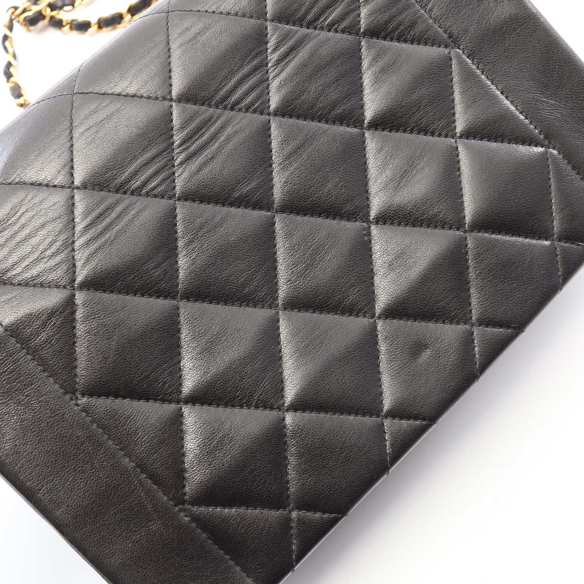 マトラッセ ダイアナフラップ チェーンショルダーバッグ ラムスキン ブラック ゴールド金具 シャネル バッグ CHANEL