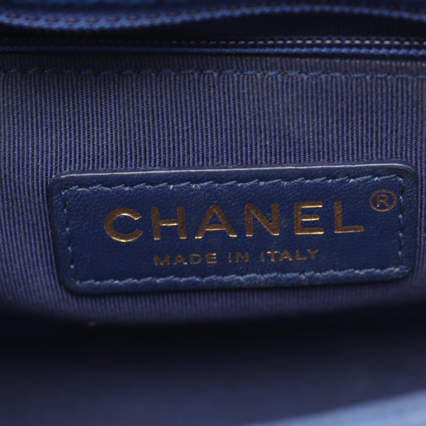 マトラッセ 2WAY チェーンショルダーバッグ キャビアスキン ブルー ゴールド金具 シャネル バッグ CHANEL
