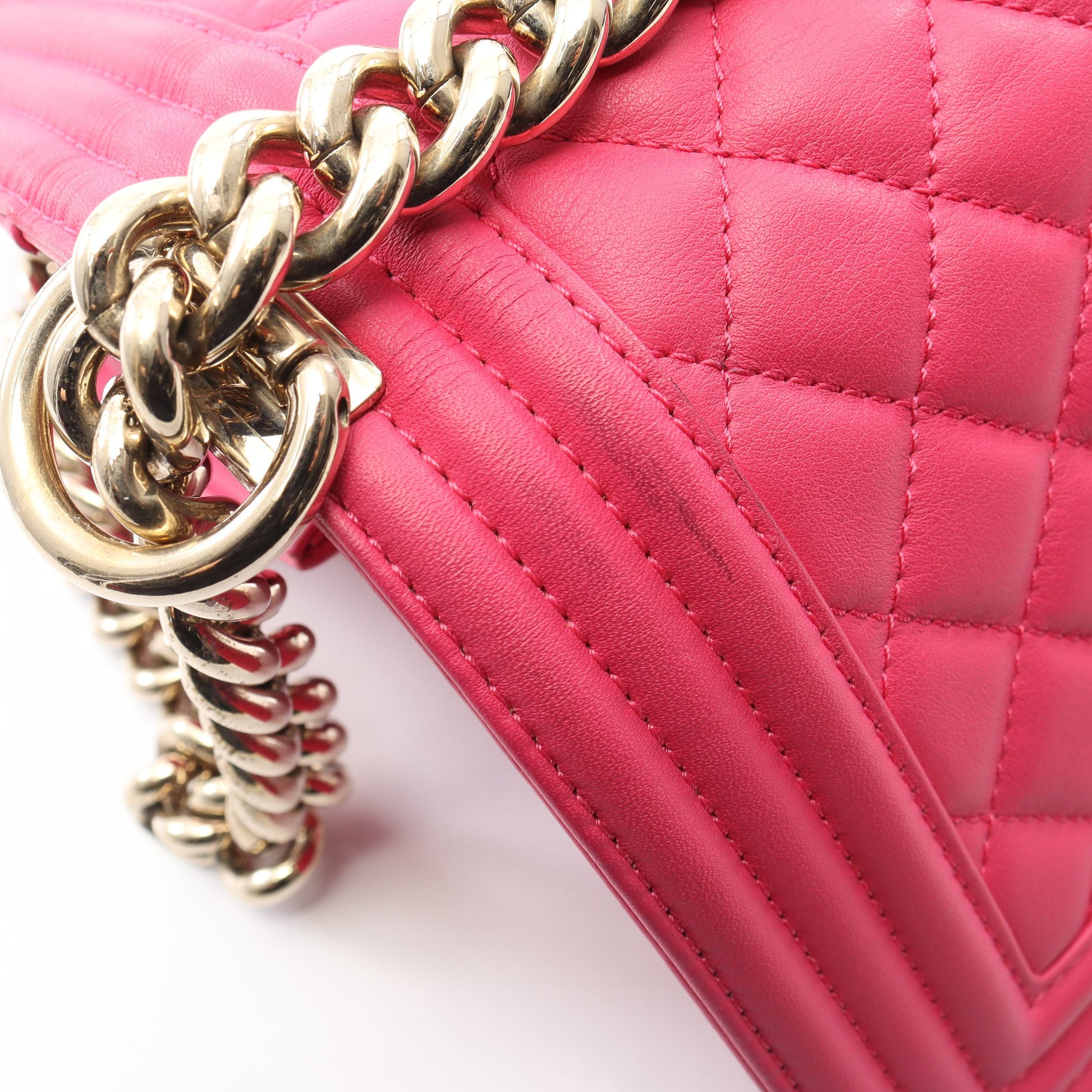 ボーイシャネル スモール チェーンショルダーバッグ ラムスキン ピンクパープル ゴールド金具 シャネル バッグ CHANEL