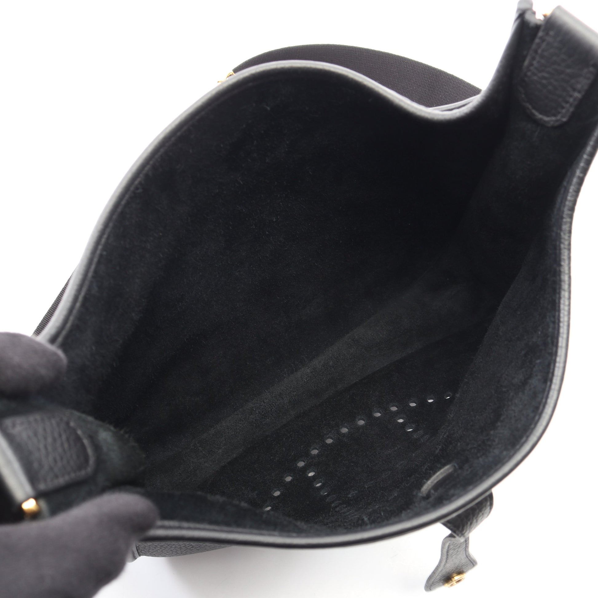 エヴリン 3 トロワ PM ショルダーバッグ トリヨンクレマンス ブラック ゴールド金具 W刻印 エルメス バッグ HERMES