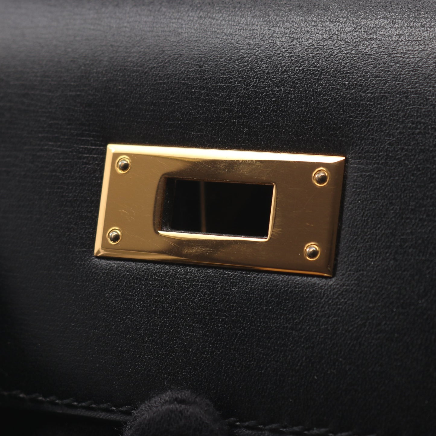 ケリー32 2WAY 外縫い ハンドバッグ ボックスカーフ ブラック ゴールド金具 ○A刻印 エルメス バッグ HERMES