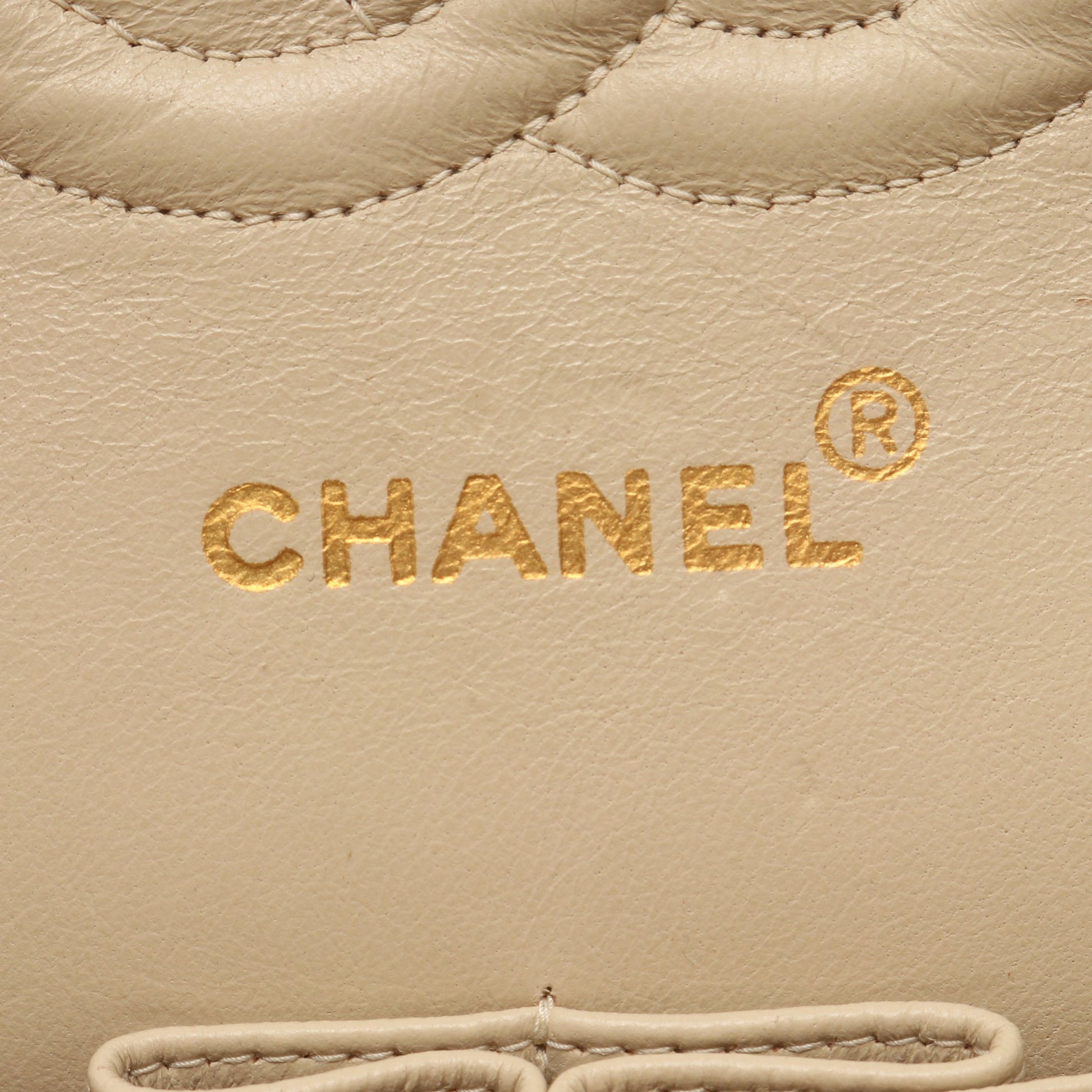 マトラッセ Wフラップ Wチェーンショルダーバッグ ラムスキン アイボリー ゴールド金具 シャネル バッグ CHANEL