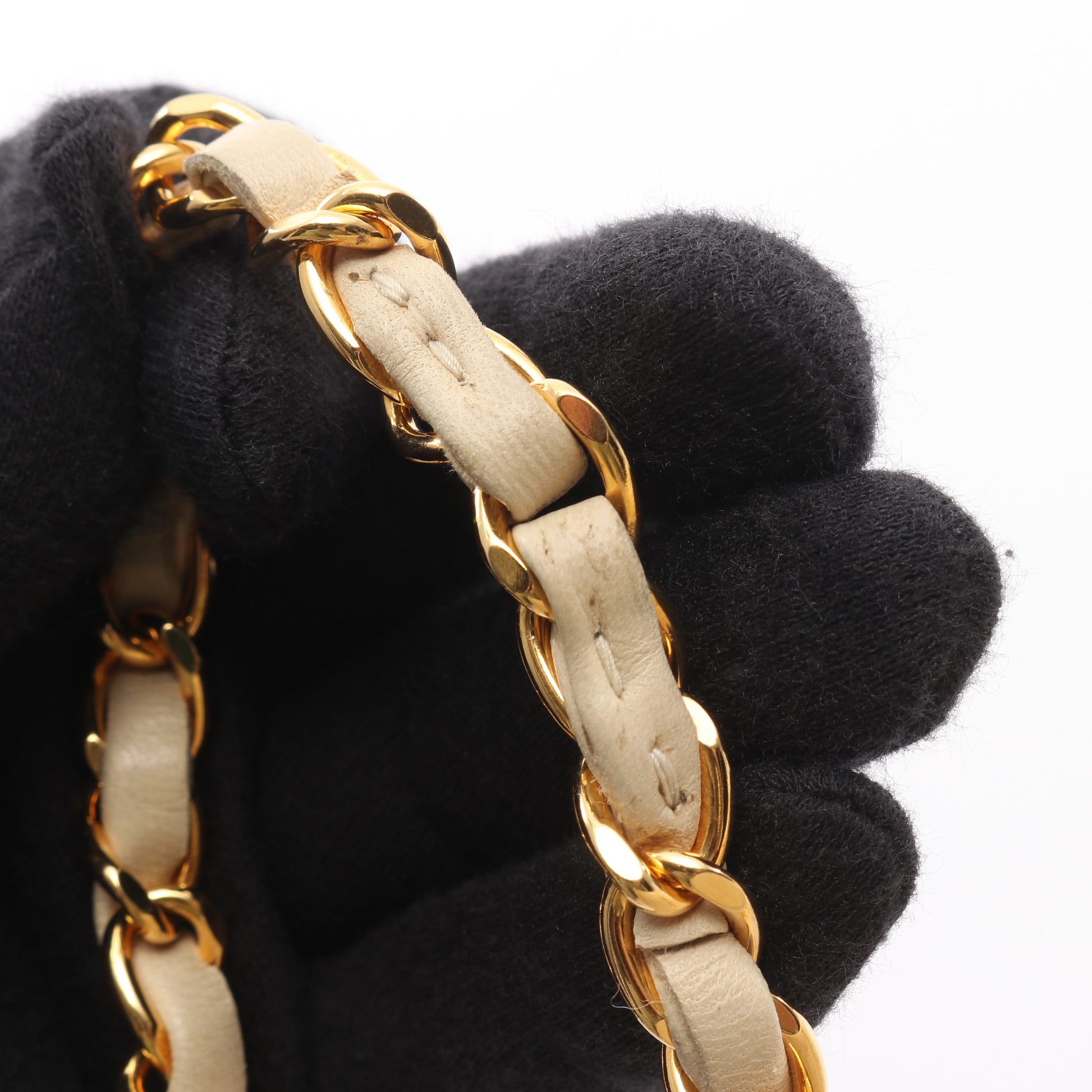 マトラッセ Wフラップ Wチェーンショルダーバッグ ラムスキン アイボリー ゴールド金具 シャネル バッグ CHANEL
