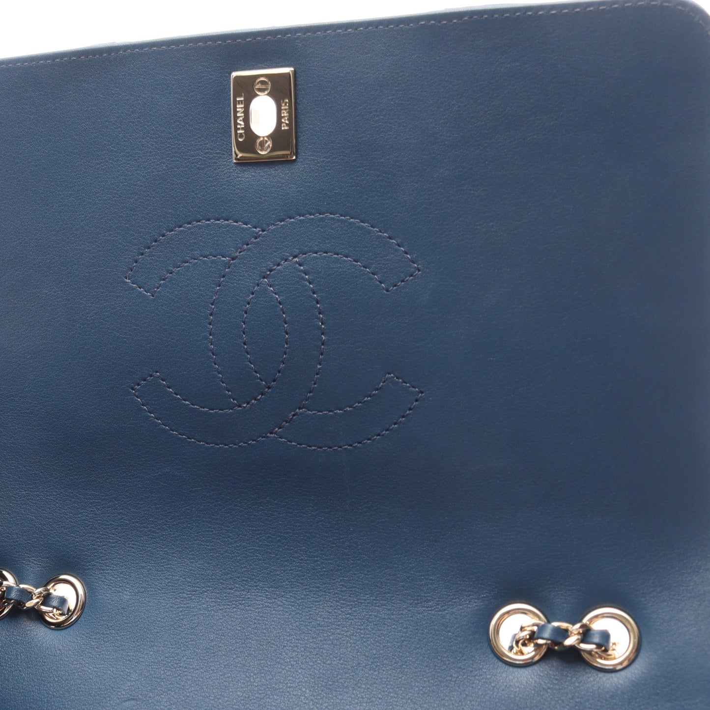 Vステッチ シェブロン フルフラップ Wチェーンショルダーバッグ ラムスキン ブルー ゴールド金具 シャネル バッグ CHANEL