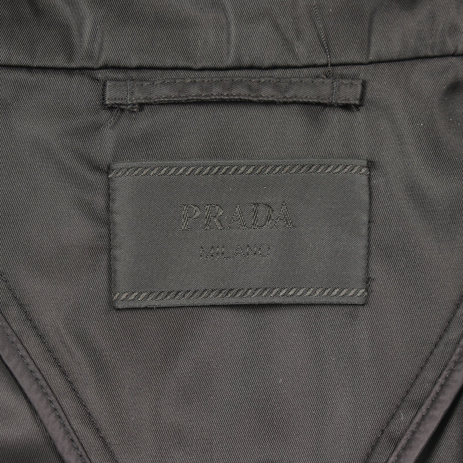 トライアングルパッチ ジップアップ ジャケット ナイロン ブラック プラダ アウター PRADA