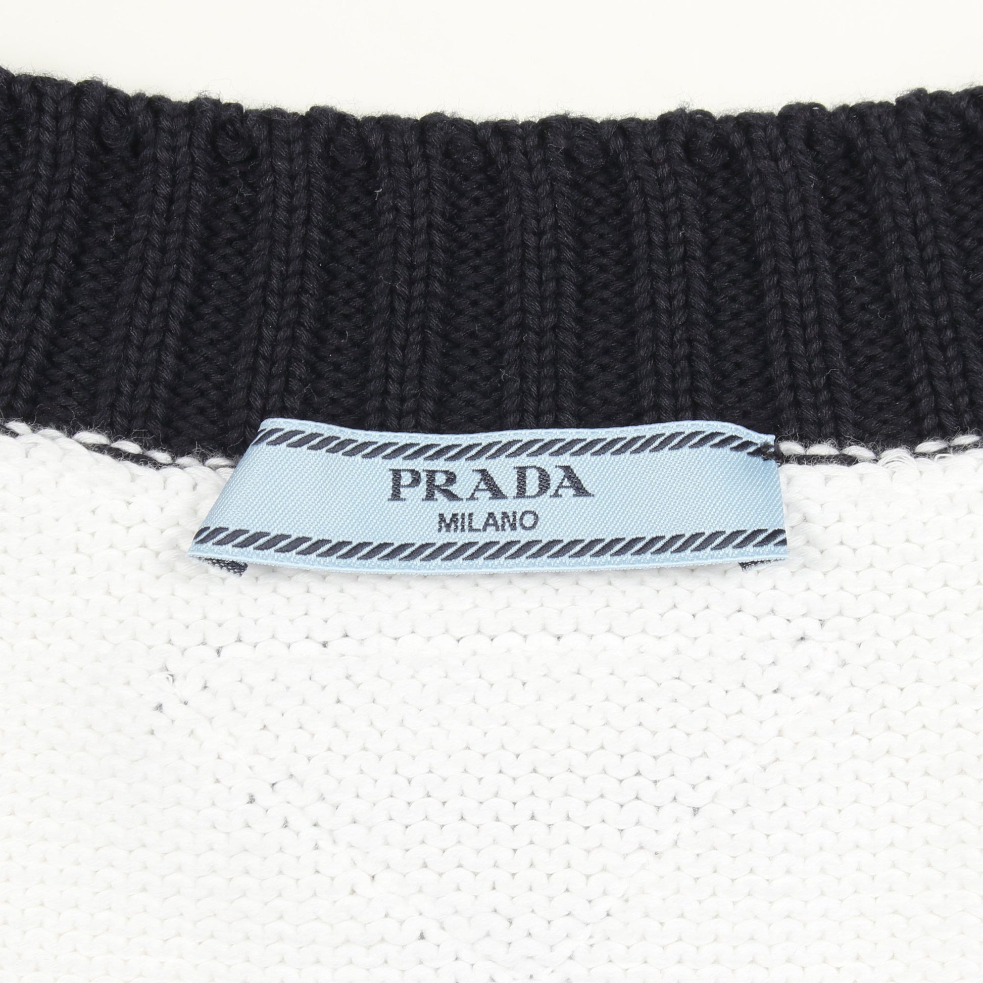 Vネック クロップド カーディガン コットン ホワイト ダークネイビー プラダ トップス PRADA