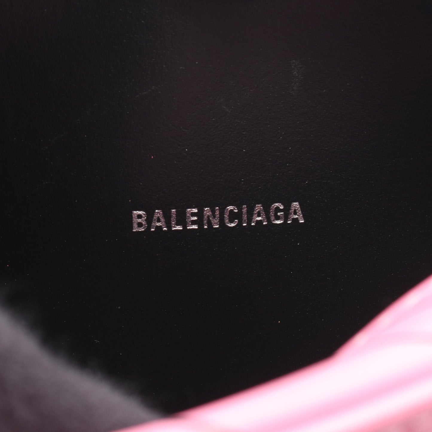 EVERYDAY エブリデイ カメラバッグ XS ショルダーバッグ レザー ピンク ブラック バレンシアガ バッグ BALENCIAGA