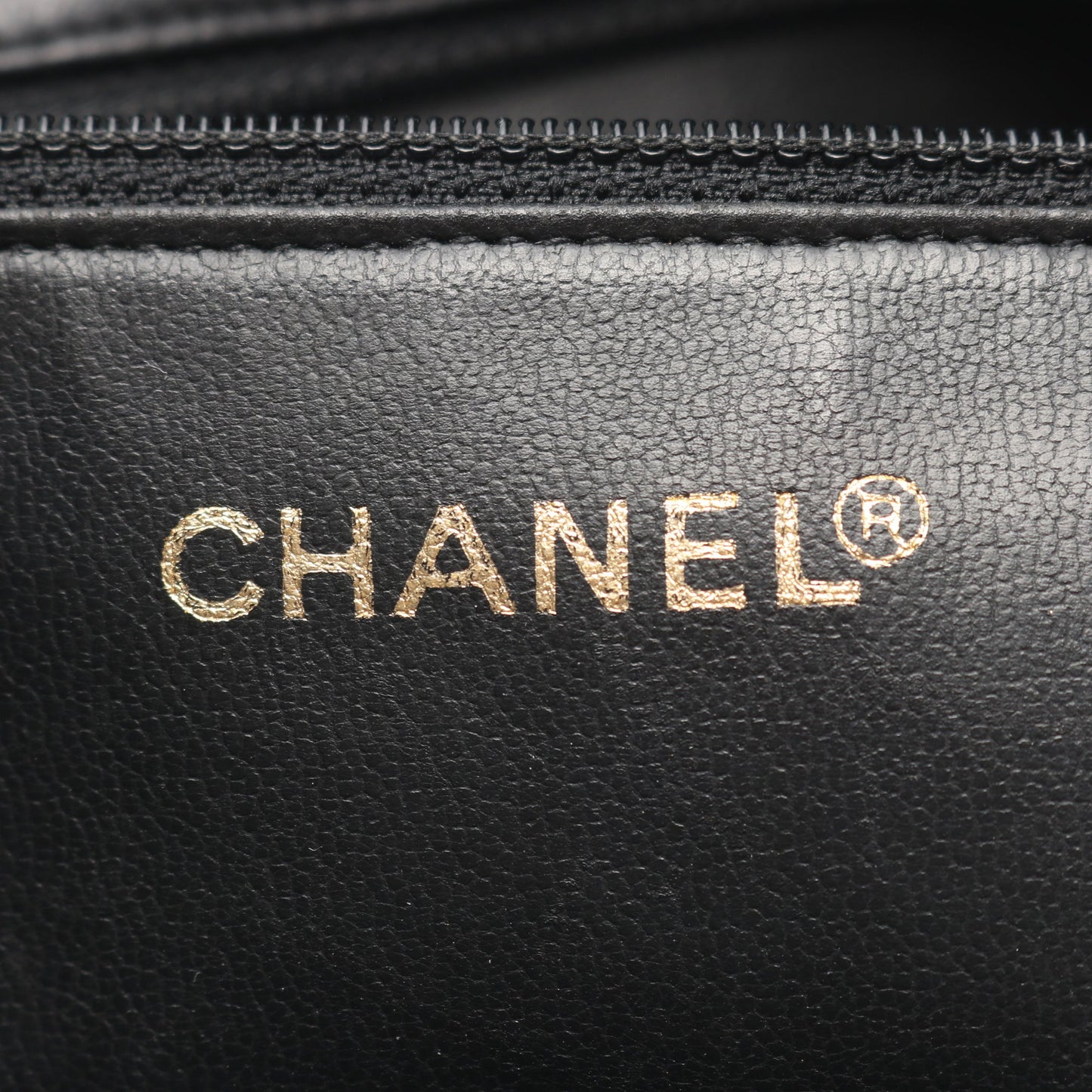 トリプルココマーク チェーンショルダーバッグ チェーントートバッグ キャビアスキン ブラック ゴールド金具 シャネル バッグ CHANEL