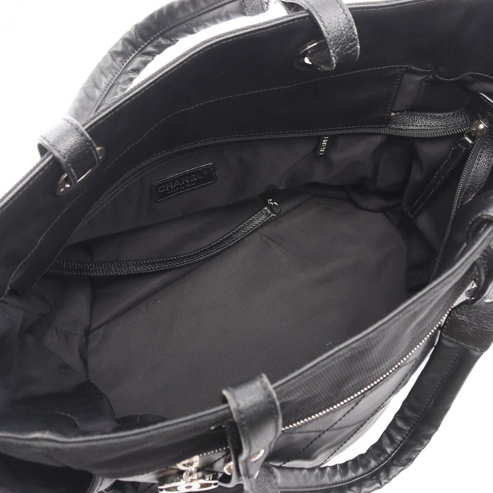 パリビアリッツ トートMM ハンドバッグ トートバッグ レザー コーティングキャンバス ブラック シルバー金具 シャネル バッグ CHANEL