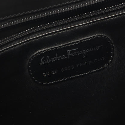 メッセンジャーバッグ ショルダーバッグ レザー ブラック サルヴァトーレフェラガモ バッグ Salvatore Ferragamo