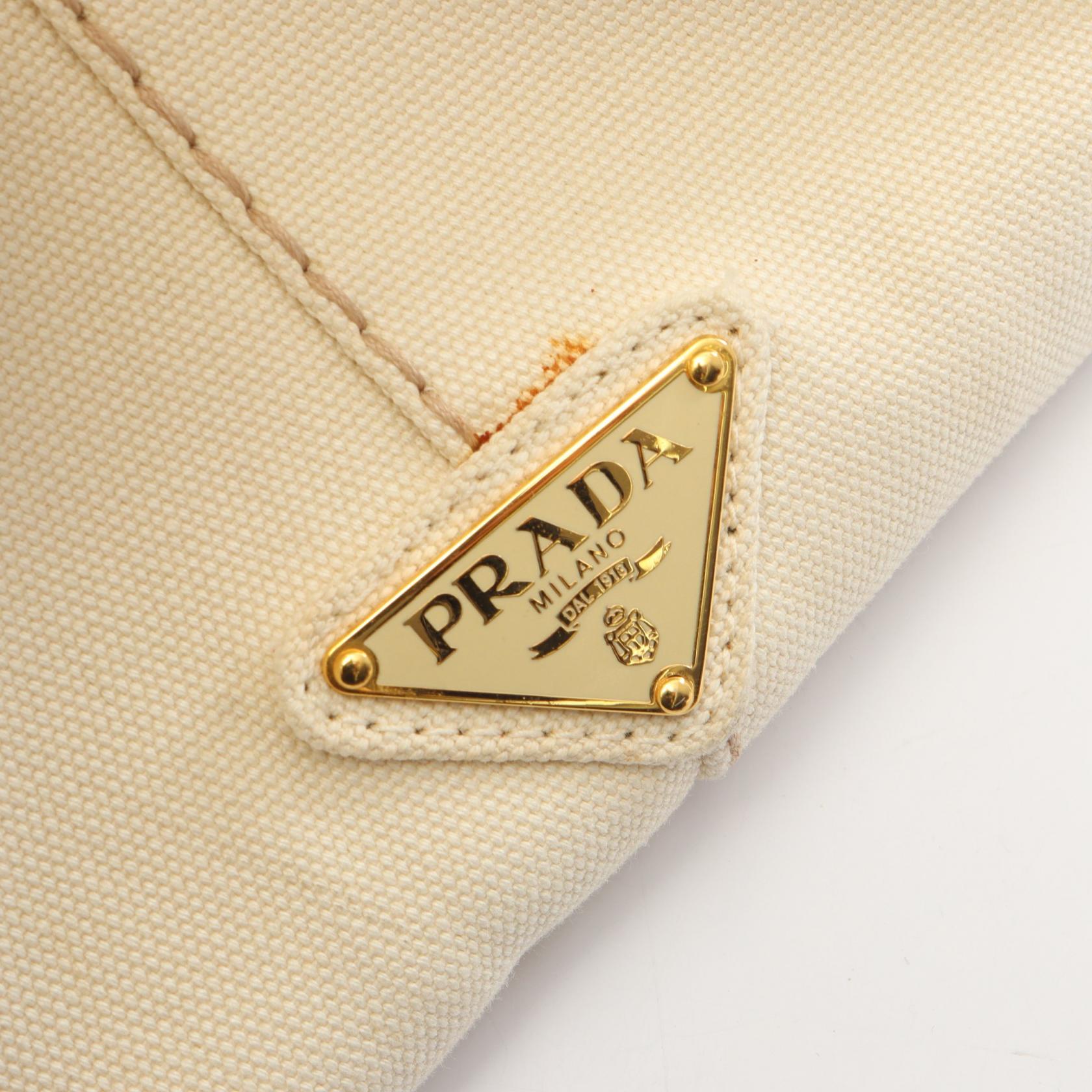 カナパ ハンドバッグ トートバッグ キャンバス オフホワイト プラダ バッグ PRADA