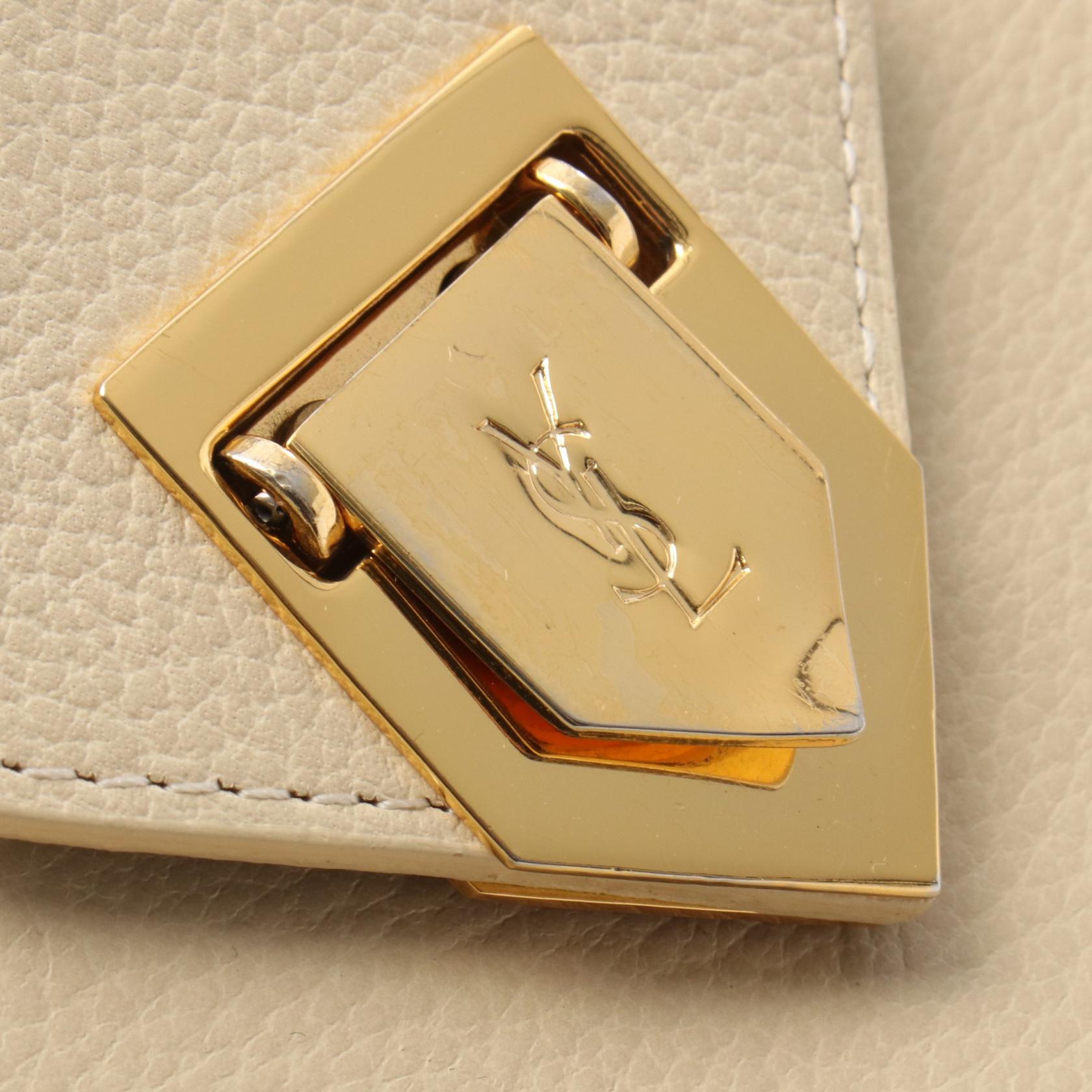 ショルダーバッグ レザー アイボリー イヴサンローラン バッグ YVES SAINT LAURENT