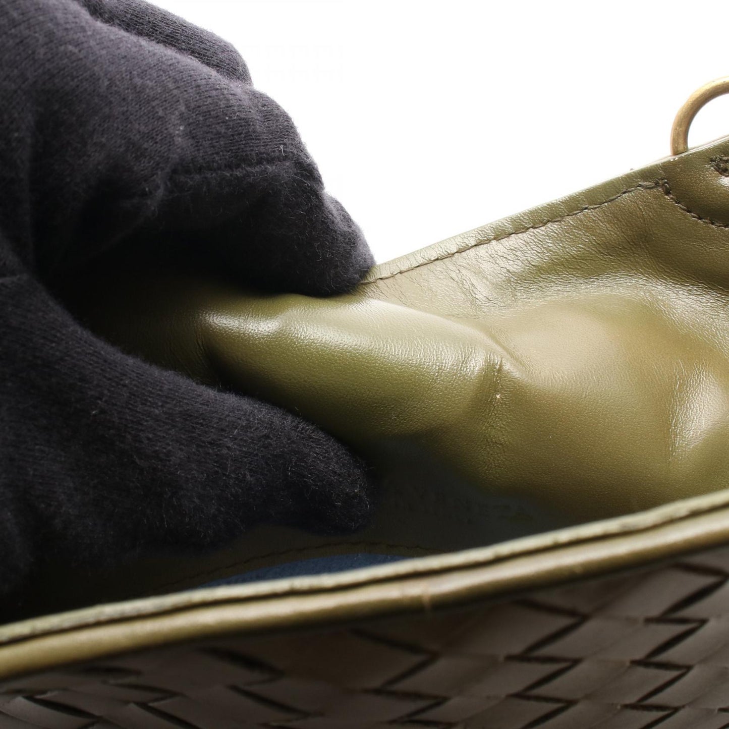 イントレチャート ショルダーバッグ レザー ゴールド カーキグリーン ボッテガヴェネタ バッグ BOTTEGA VENETA
