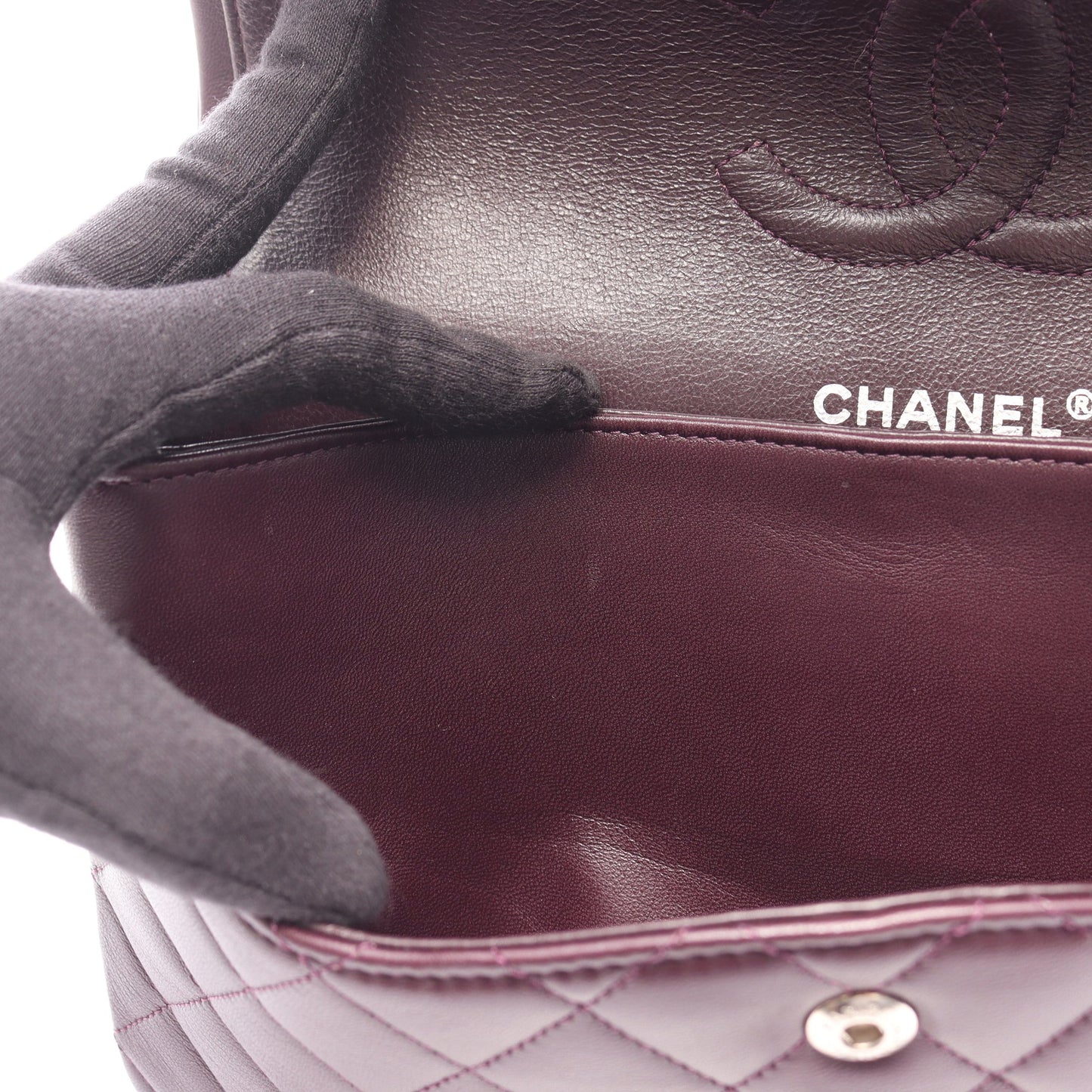 マトラッセ Wフラップ Wチェーンショルダーバッグ ラムスキン ダークパープル シルバー金具 シャネル バッグ CHANEL