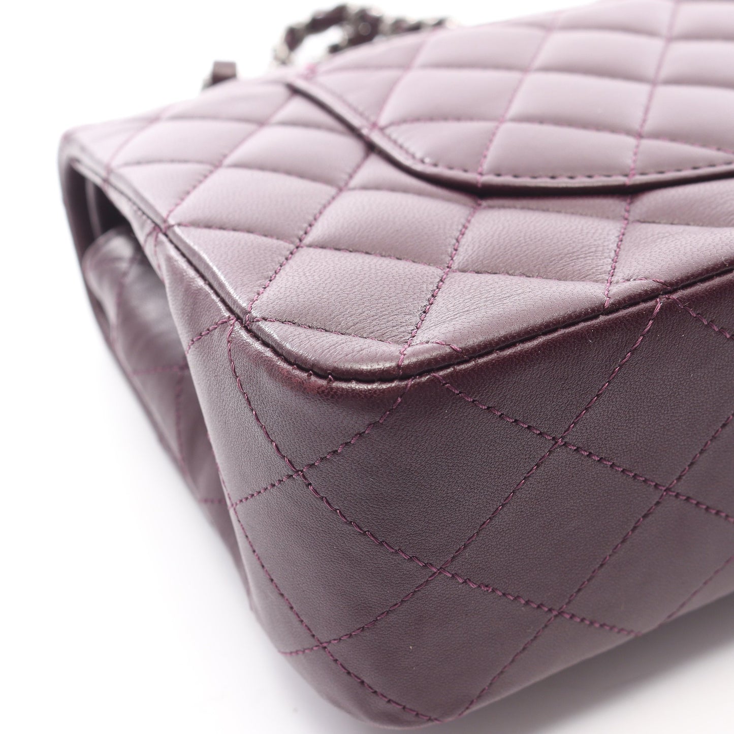 マトラッセ Wフラップ Wチェーンショルダーバッグ ラムスキン ダークパープル シルバー金具 シャネル バッグ CHANEL