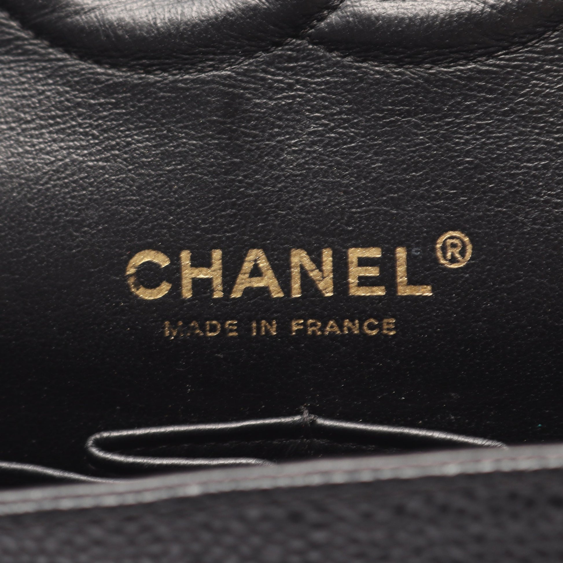 マトラッセ Wフラップ Wチェーンショルダーバッグ キャビアスキン ブラック ゴールド金具 シャネル バッグ CHANEL