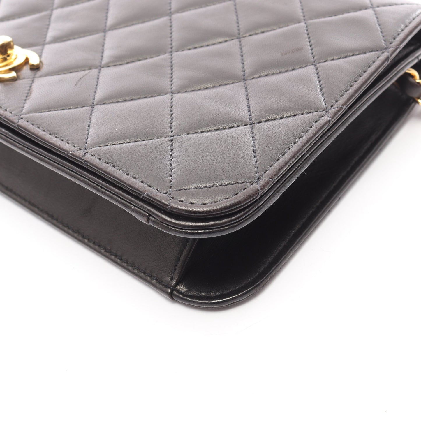 マトラッセ フルフラップ チェーンショルダーバッグ ラムスキン ブラック ゴールド金具 シャネル バッグ CHANEL