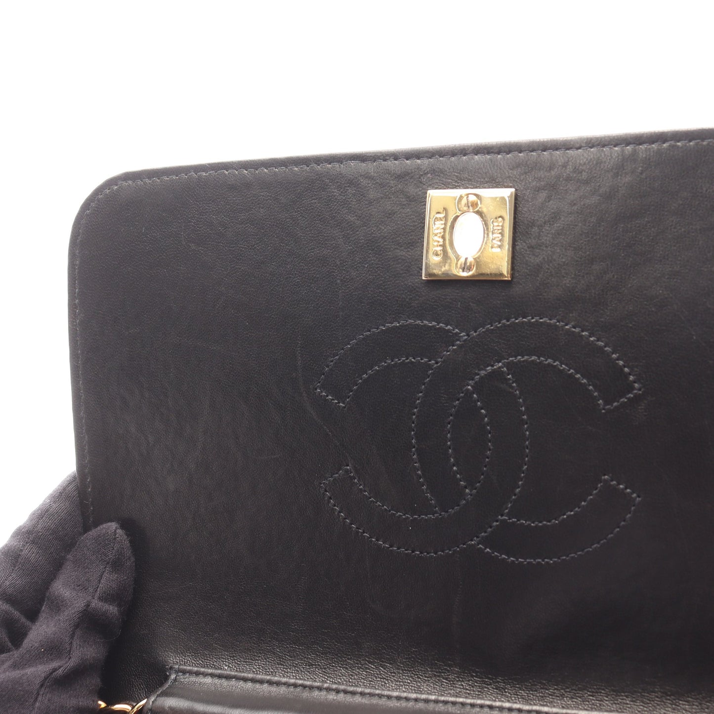 マトラッセ フルフラップ チェーンショルダーバッグ ラムスキン ブラック ゴールド金具 シャネル バッグ CHANEL