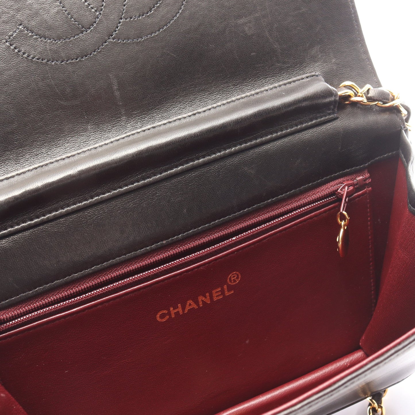 マトラッセ フルフラップ チェーンショルダーバッグ ラムスキン ブラック ゴールド金具 シャネル バッグ CHANEL