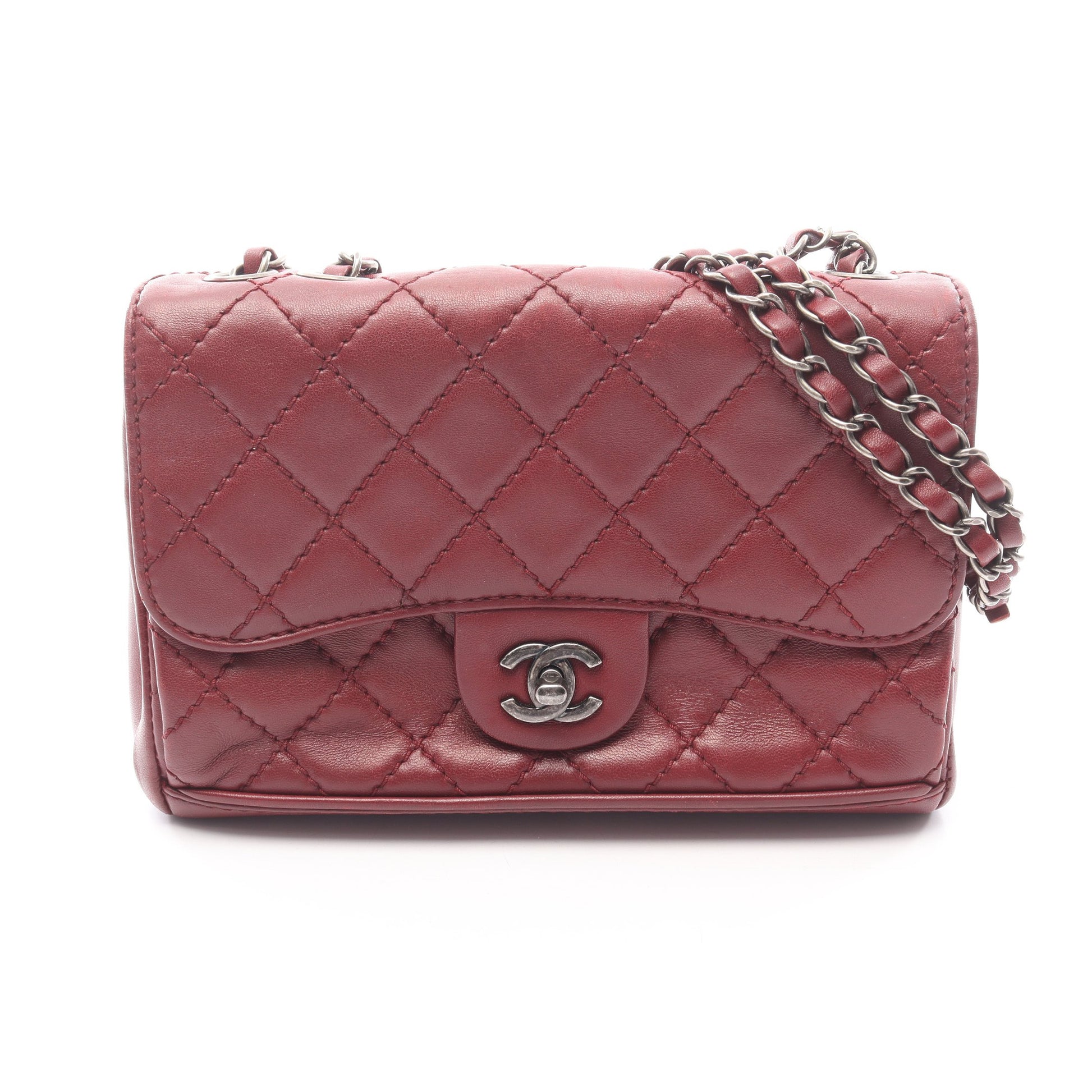 マトラッセ Wチェーンショルダーバッグ ラムスキン ボルドー シルバー金具 シャネル バッグ CHANEL