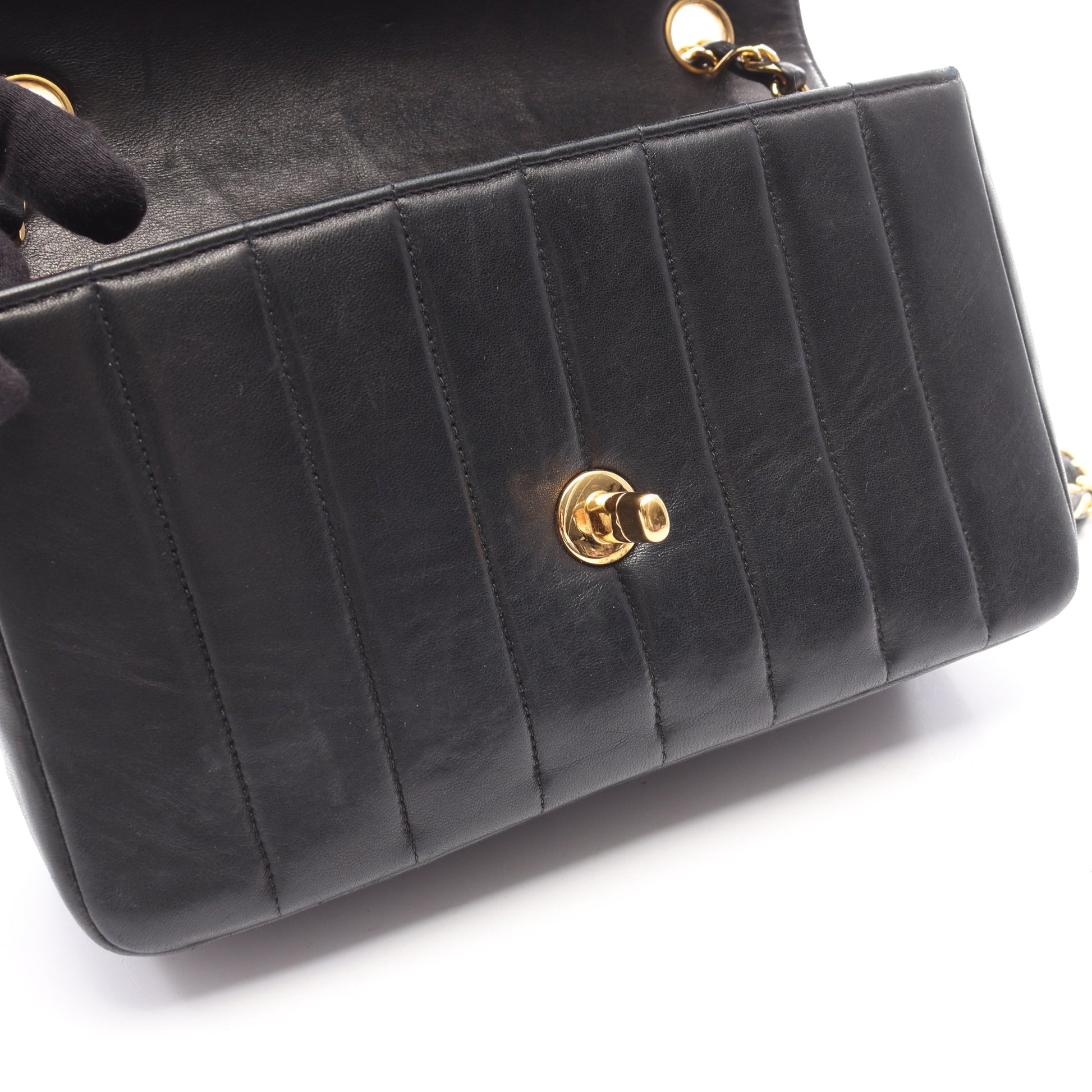 マドモアゼル チェーンショルダーバッグ ラムスキン ブラック ゴールド金具 シャネル バッグ CHANEL