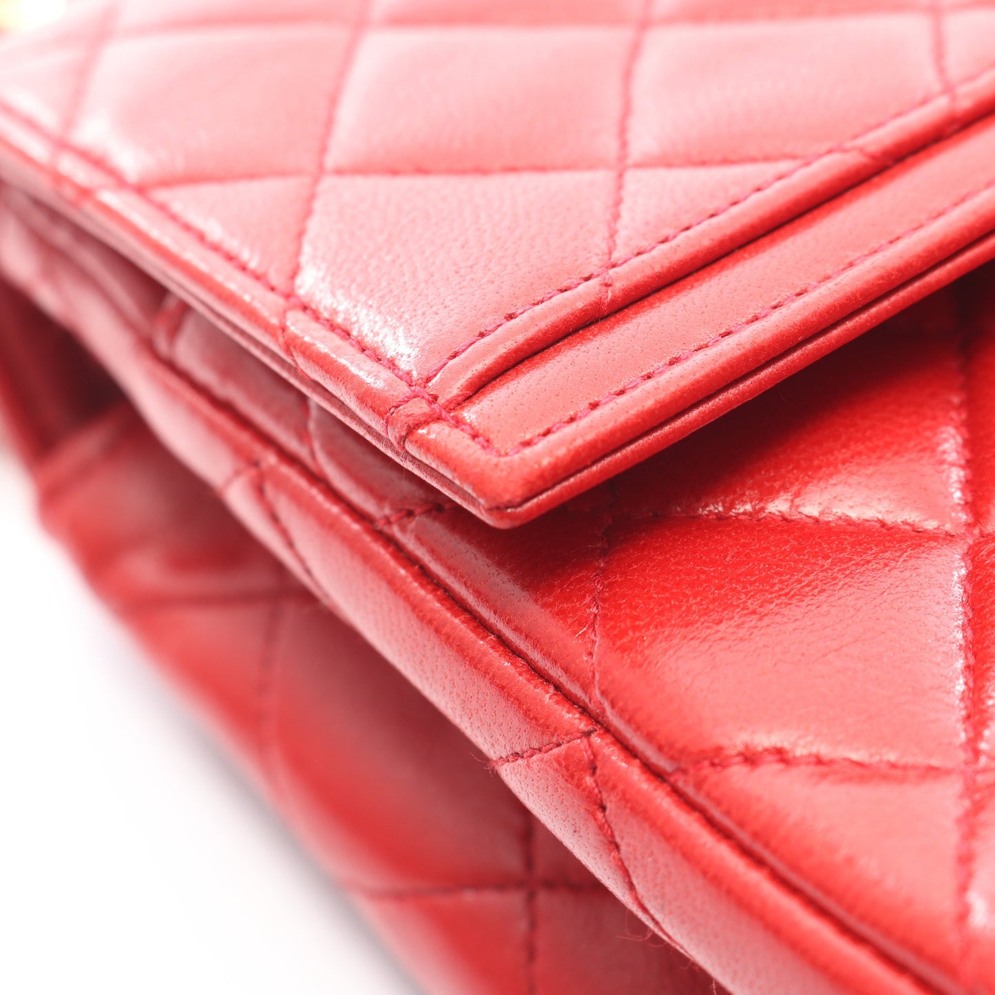 マトラッセ シングルフラップ チェーンショルダーバッグ ラムスキン レッド ゴールド金具 シャネル バッグ CHANEL