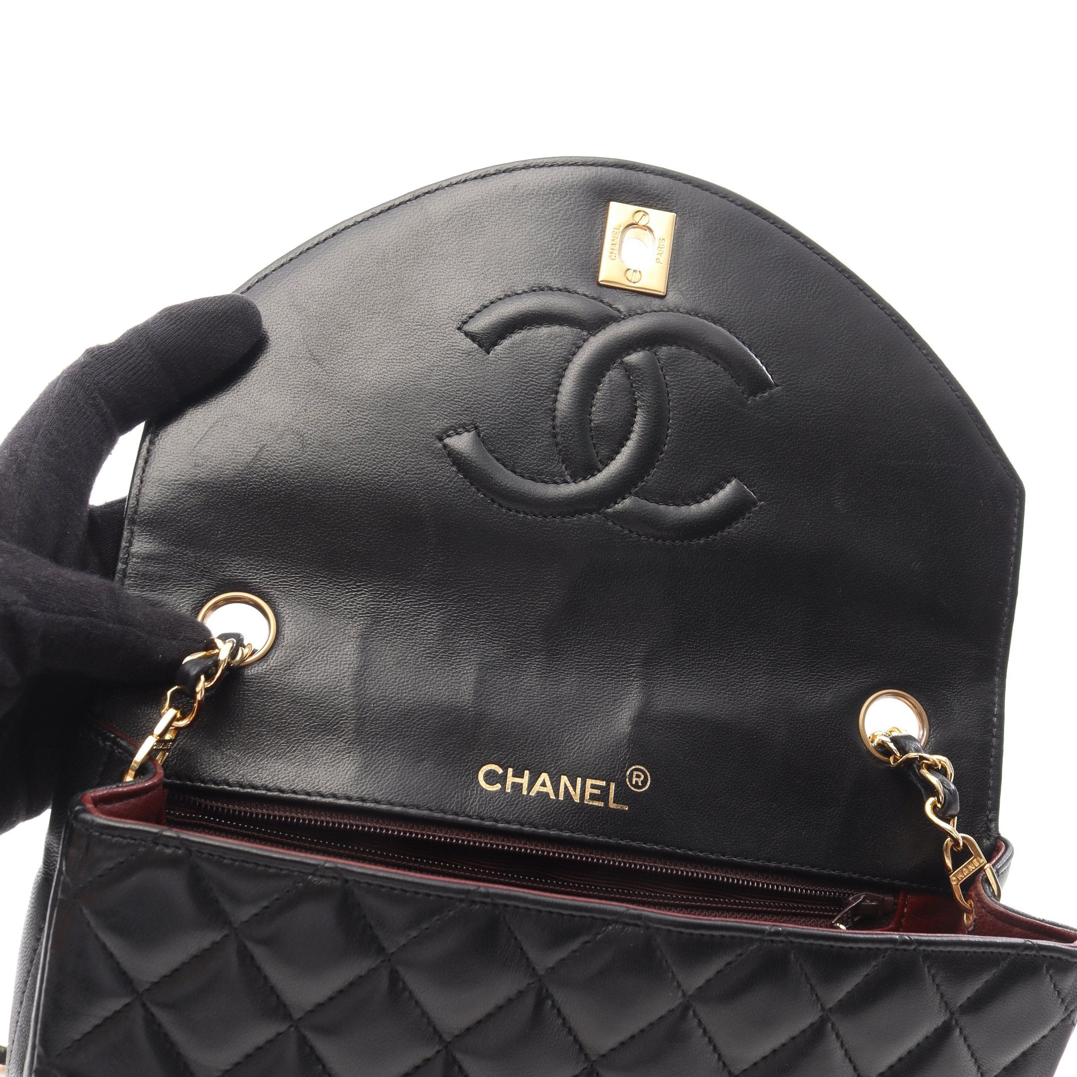 ☆シャネル☆ラムスキン　マトラッセ　ラウンドフラップ　チェーンショルダーG金具 マトラッセ ラウンドフラップ チェーンショルダーバッグ ラムスキン