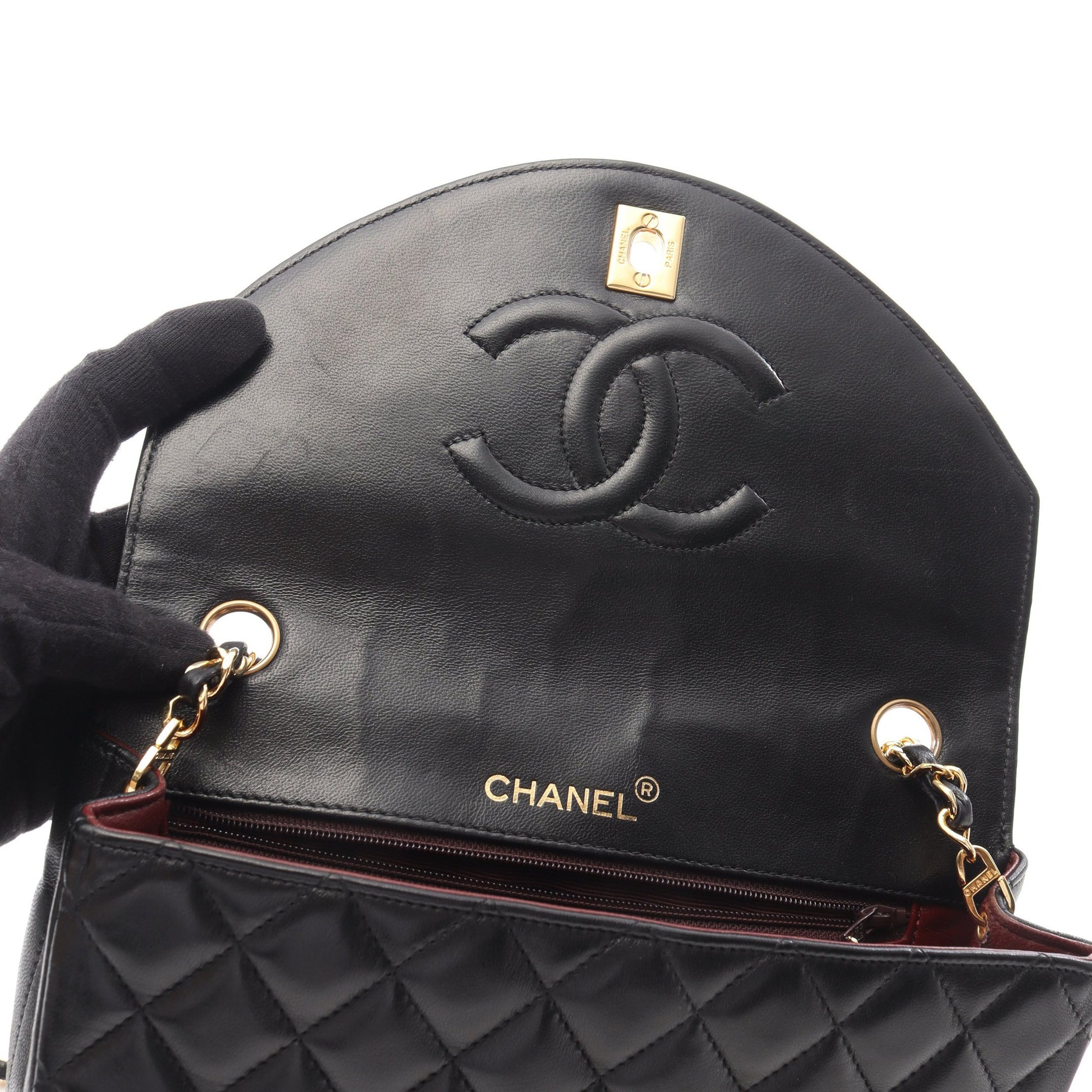 マトラッセ ラウンドフラップ チェーンショルダーバッグ ラムスキン ブラック ゴールド金具 シャネル バッグ CHANEL
