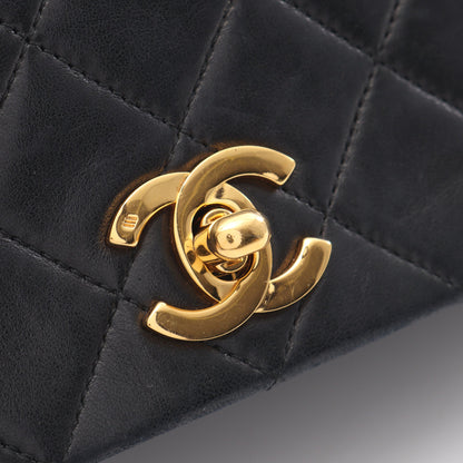 フルフラップ マトラッセ チェーンショルダーバッグ ラムスキン ブラック ゴールド金具 シャネル バッグ CHANEL