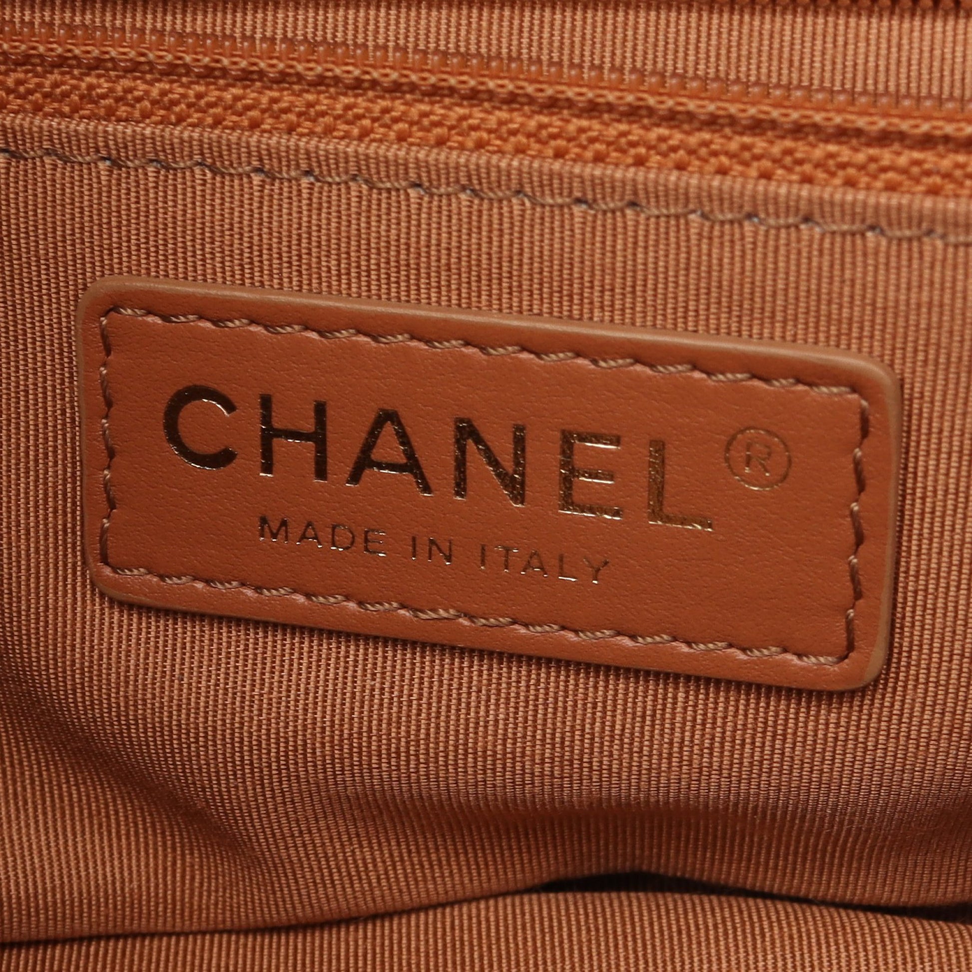 マトラッセ チェーンショルダーバッグ ラムスキン ピンクベージュ ゴールド金具 シャネル バッグ CHANEL