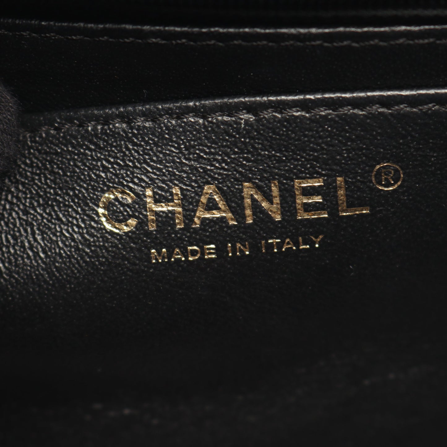 シェブロン Vステッチ 2WAY チェーンショルダーバッグ ラムスキン ブラック ゴールド金具 シャネル バッグ CHANEL
